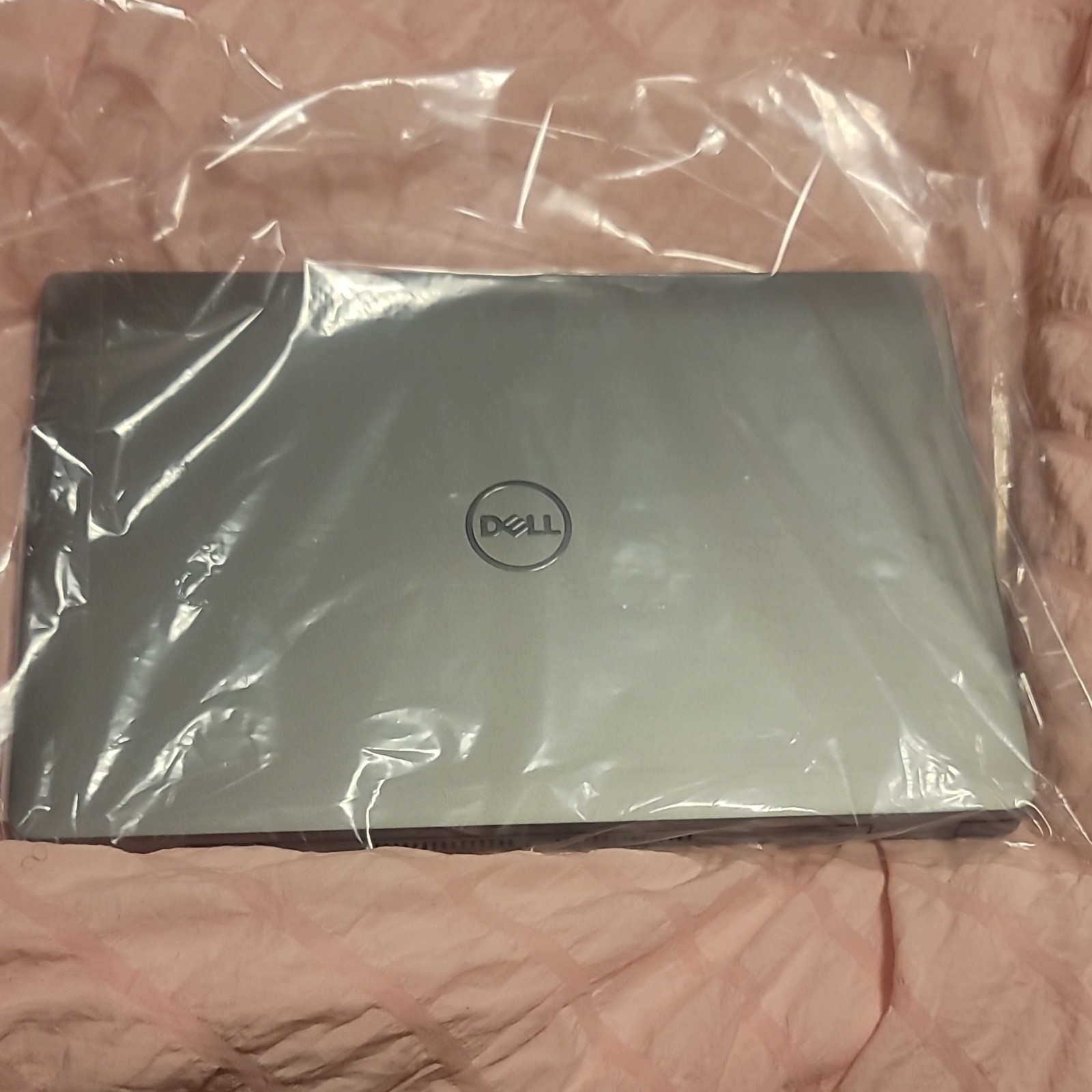 Dell Silver Notebook/Laptop w/ Charger Power Adapter – Casual Computing