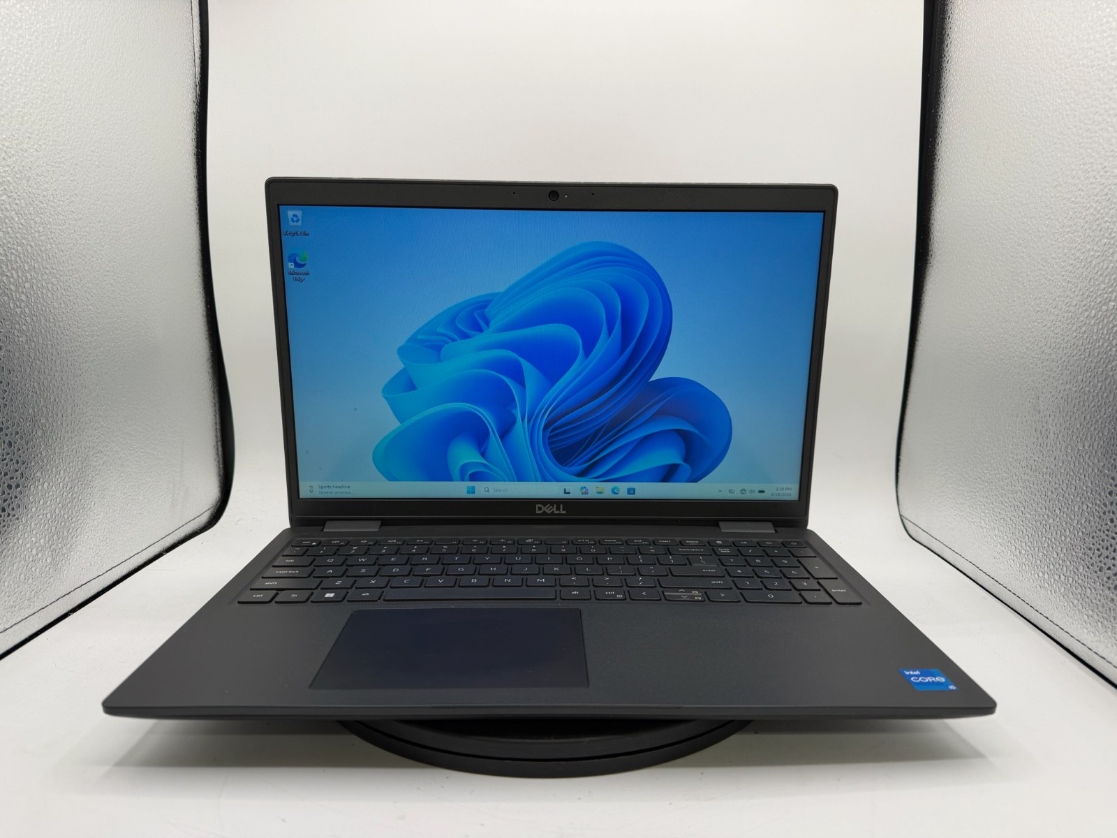 Dell latitude 3520-i5-1135G7@2.40GHz 8GB DDR4 Ram 256GB SSD W11P (917)