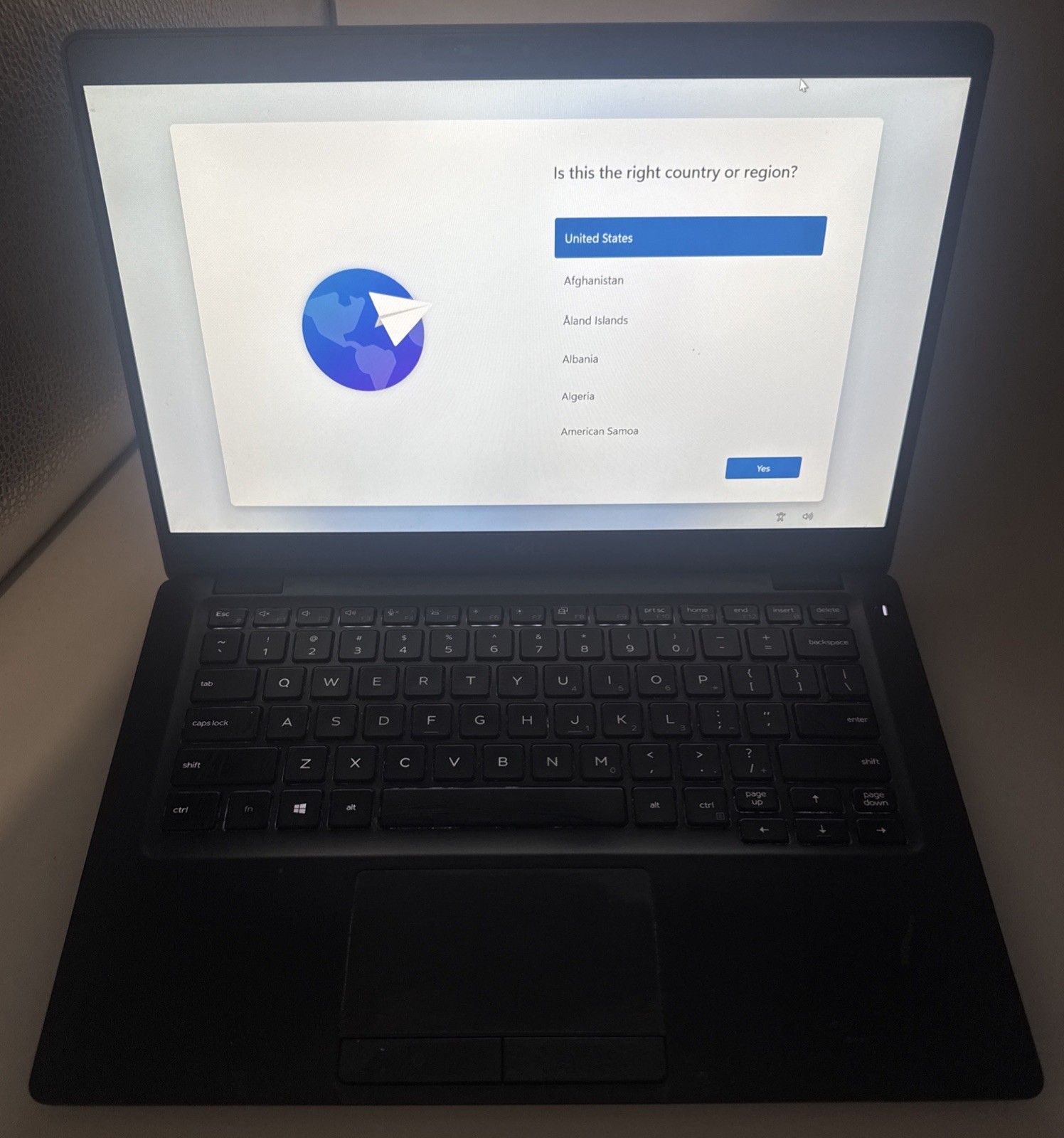Dell Latitude 5300 13.3” Laptop i5-8365U 8GB RAM 256GB SSD Windows 11 Pro READ!