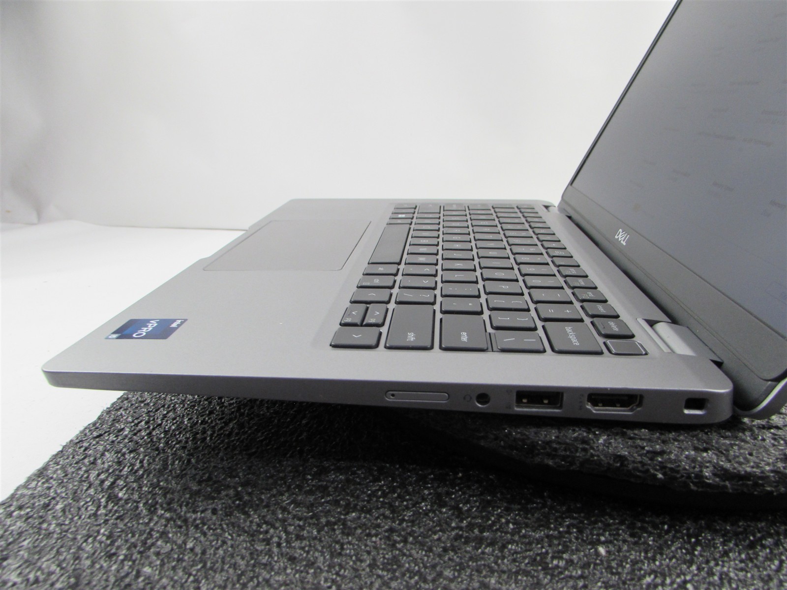 DELL LATITUDE 5330 FHD TOUCHSCREEN I5-1245U 10 CORE 512GB SSD 16GB RAM NO O.S