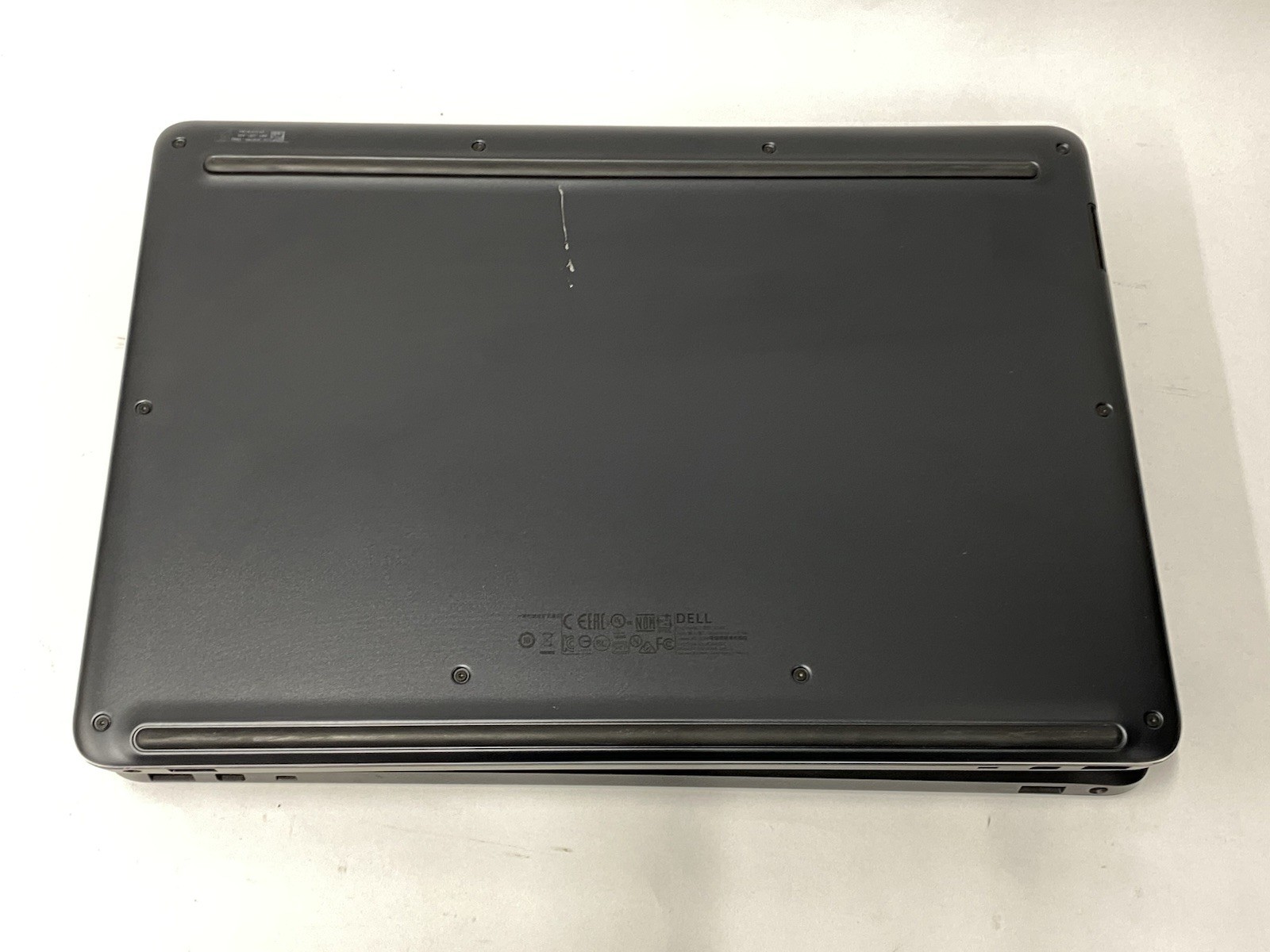 Lot of (9) Dell Latitude 7350 – Touch FHD – M-5Y71 – No RAM/SSD/OS – READ