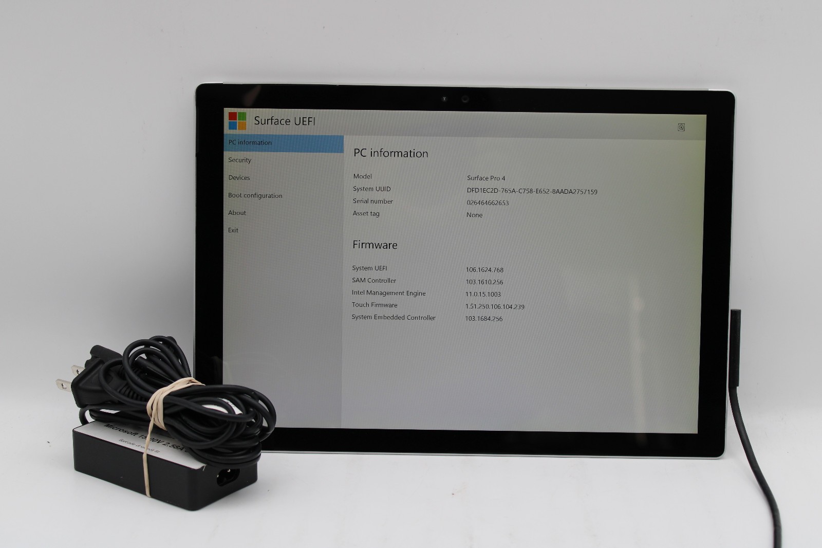 Microsoft Surface Pro 4 1724 _ i5-6300U _ 8GB / 256GB _ No OS *READ