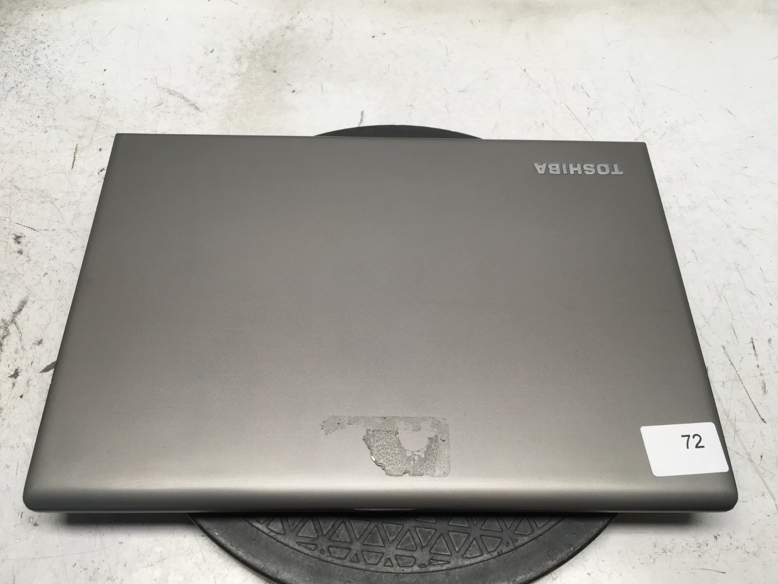 Toshiba Tecra Z40-B1420 Intel Core i7-5600U 2.6GHz 4 GB NO HDD