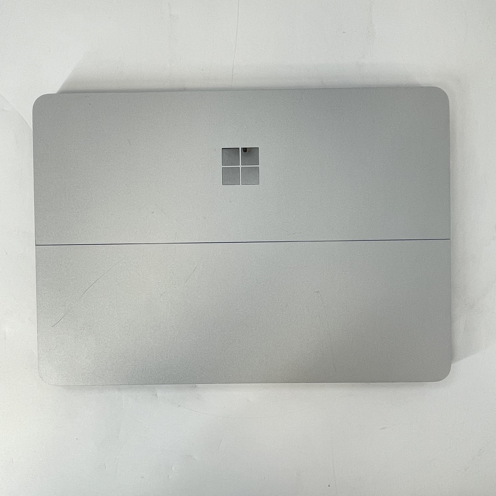 Microsoft Surface Laptop Studio 14 2K i7-11370H 3.3GHz 16GB 512GB RTX 3050 Ti