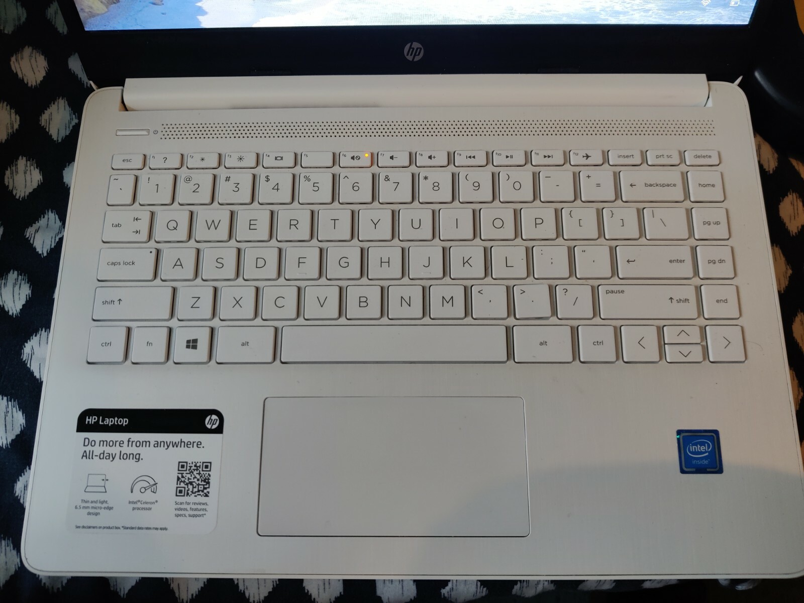 HP – 14″ Laptop – Intel Celeron – 4GB Memory – 64GB eMMC – Snowflake White