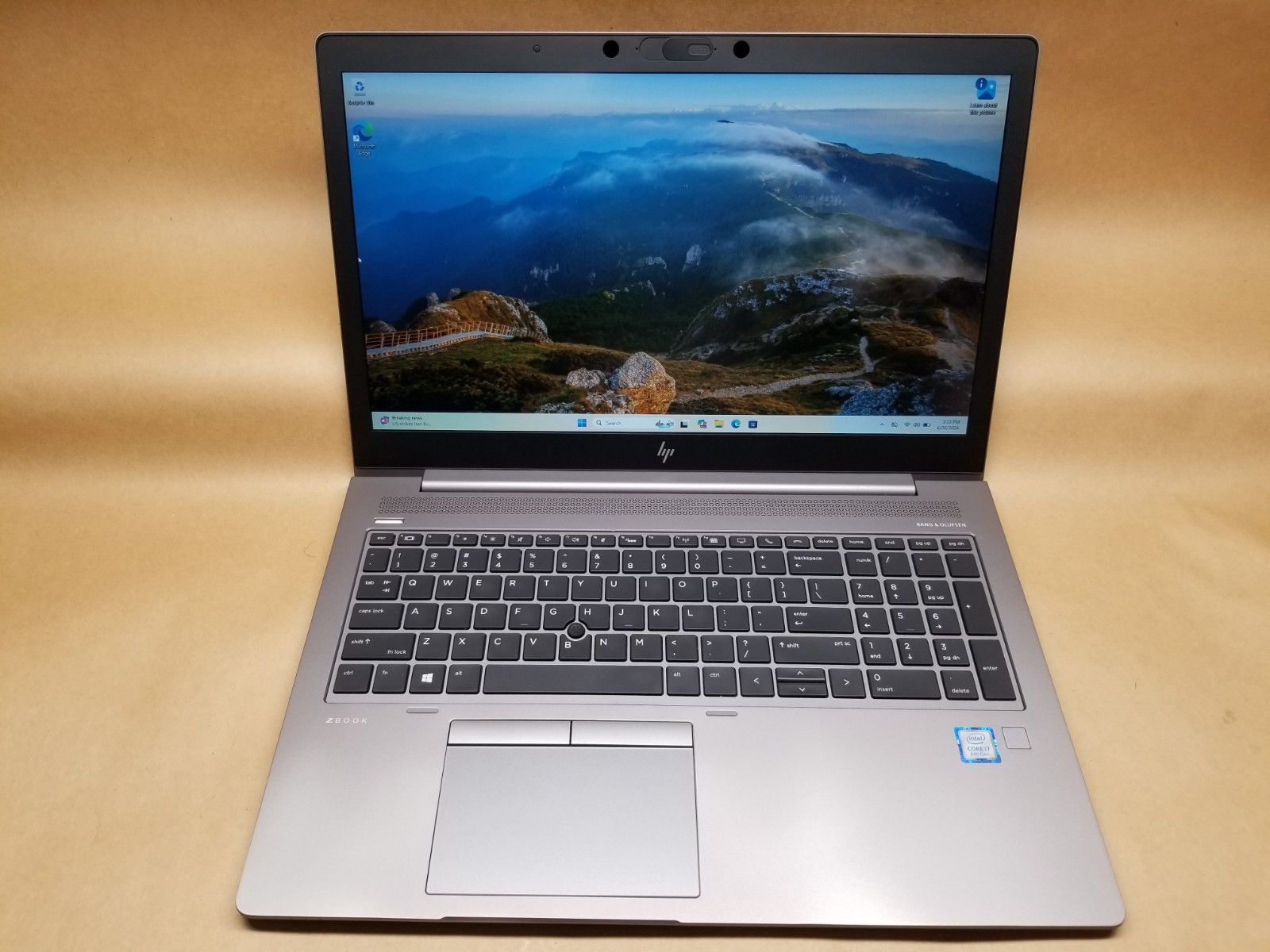 HP Zbook 15u G5 15.6″ Laptop i7-8550U, 12GB RAM 256GB SSD PRO WX 3100 WIN 11 PRO