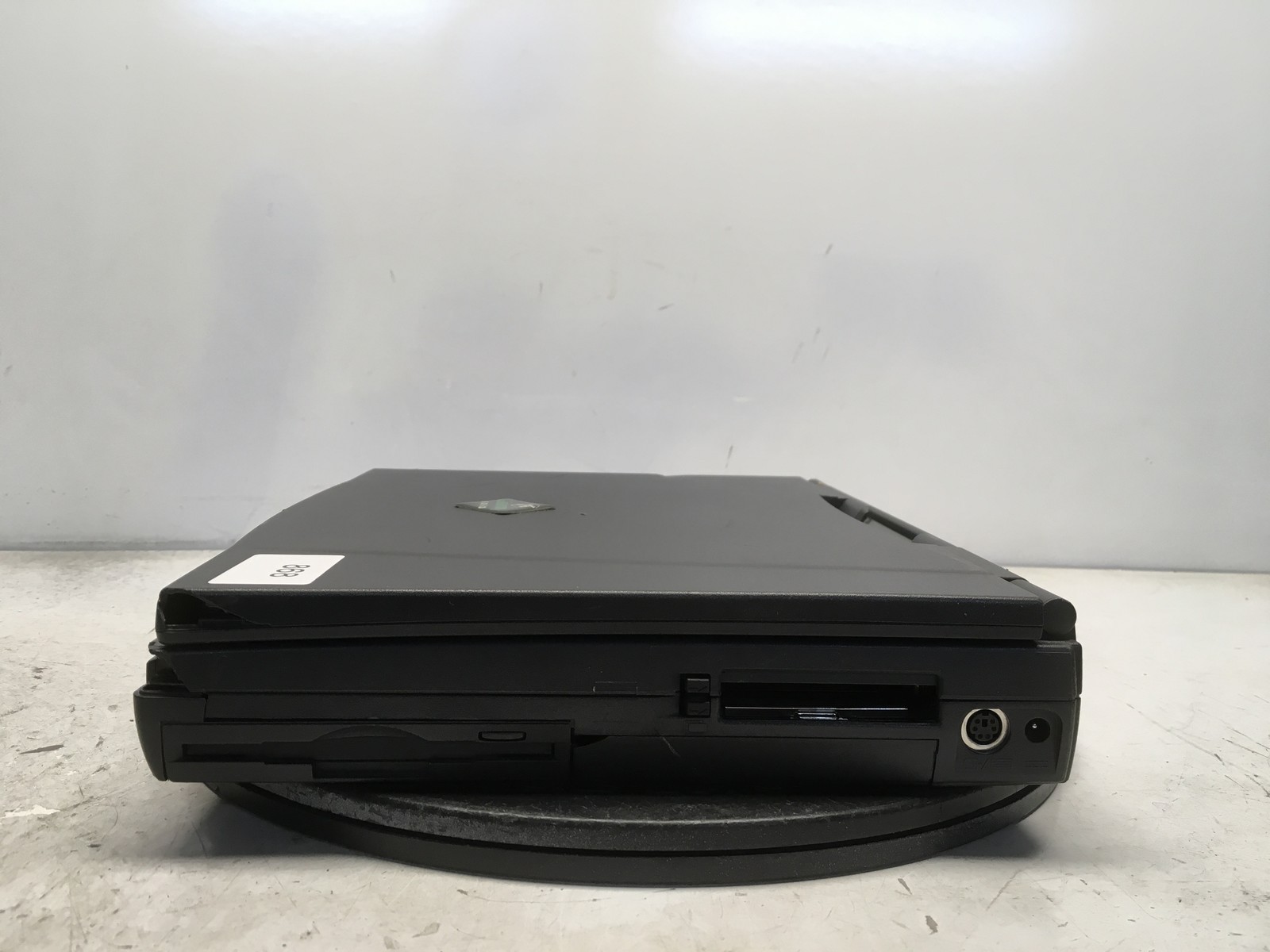 Gateway Solo 2500 Intel Pentium II 200MHz 64 MB NO HDD No Batt