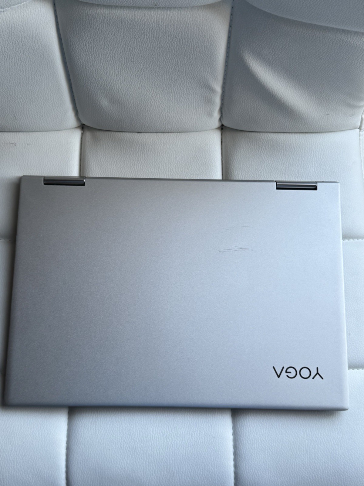 Lenovo YOGA 730-13IKB 81CT Core i5-8250U @1.6GHz 8GB Ram 256GB SSD Not Touch Scr