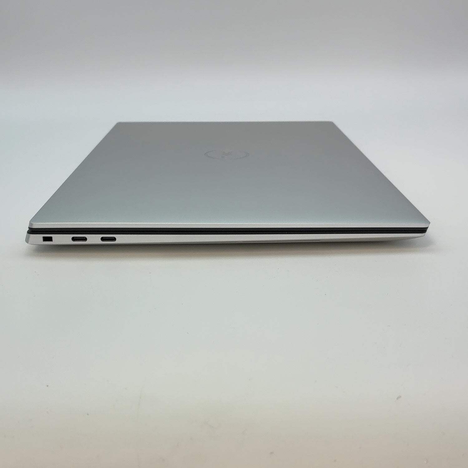 Dell XPS 9530 15.6″ i7-13620H 3.6GHz 16GB RAM 1TB SSD Intel Arc
