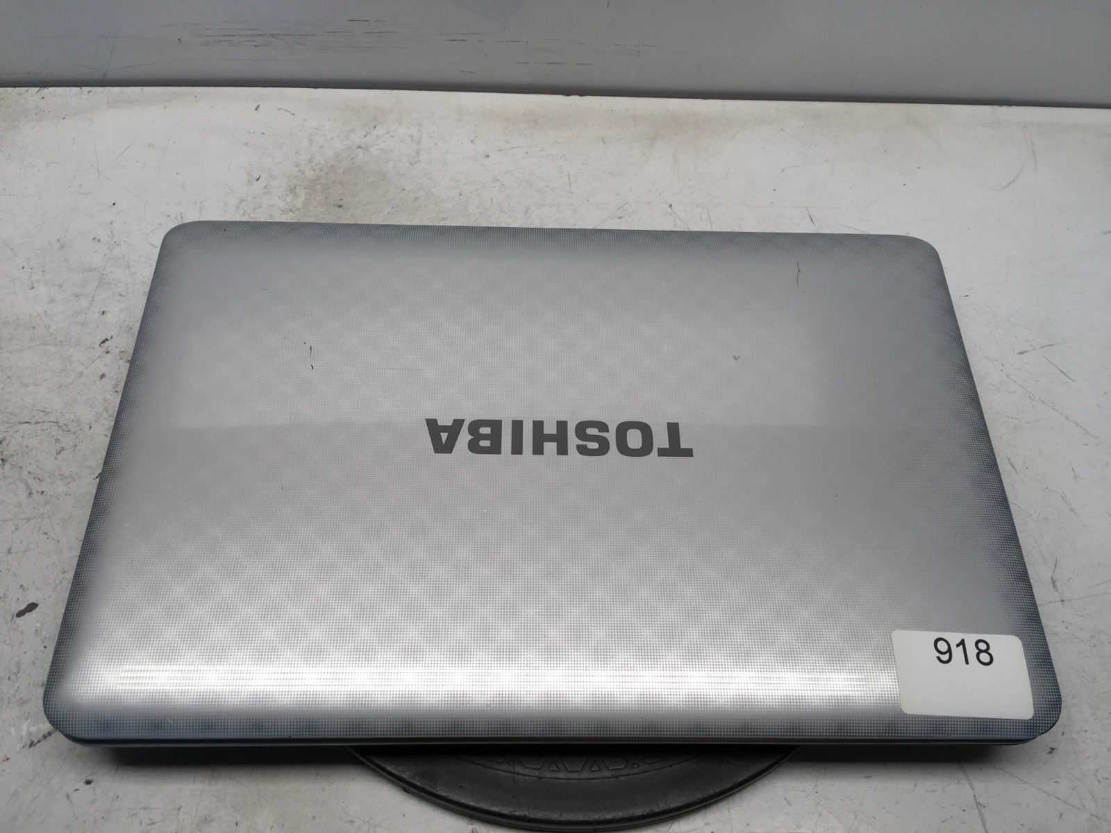 Toshiba Satellite L755-S5365 Intel i5-2430M 2.4GHz 2 GB NO HDD