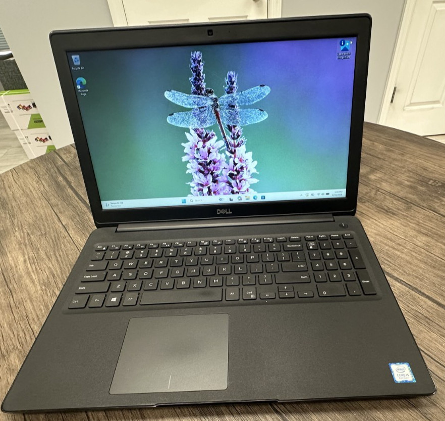 DELL Latitude 3500 i5 8265U -8th Generation 1.60GHz 16GB RAM 256GB NVME