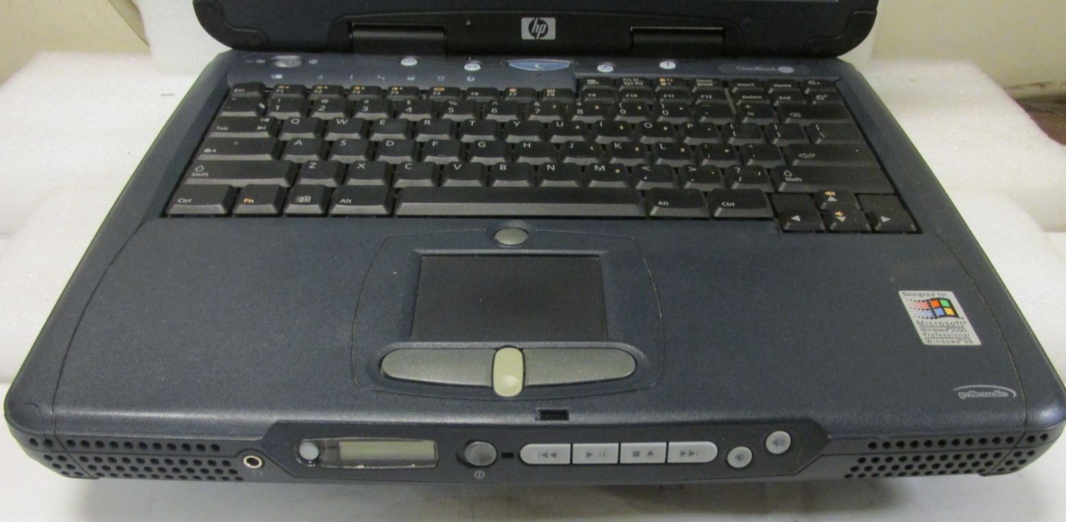 Vintage Hp OmniBookXE3 Laptop- For Parts / Repair