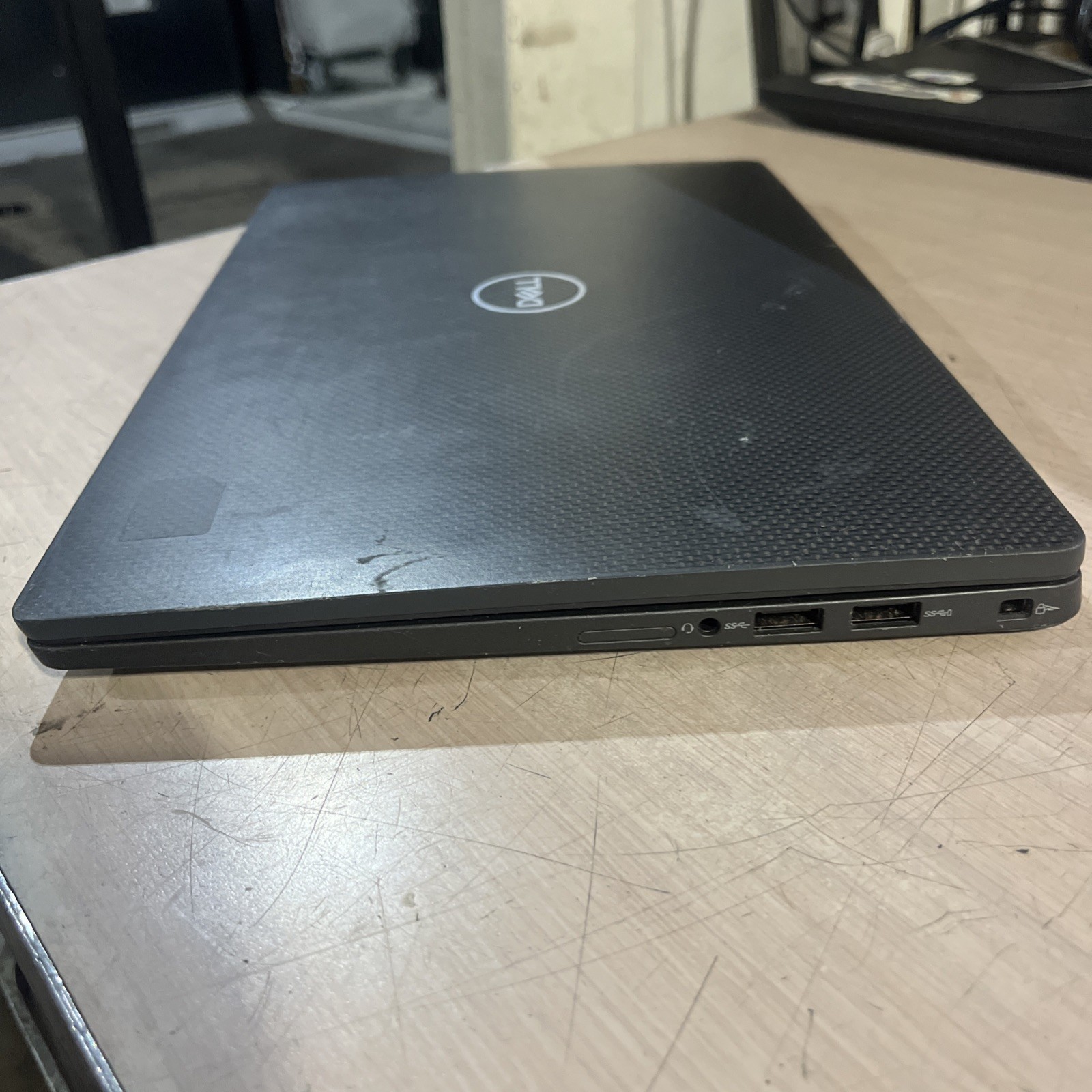 DELL LATITUDE 7410 INTEL CORE I5 10TH GEN 8GB RAM NO HD