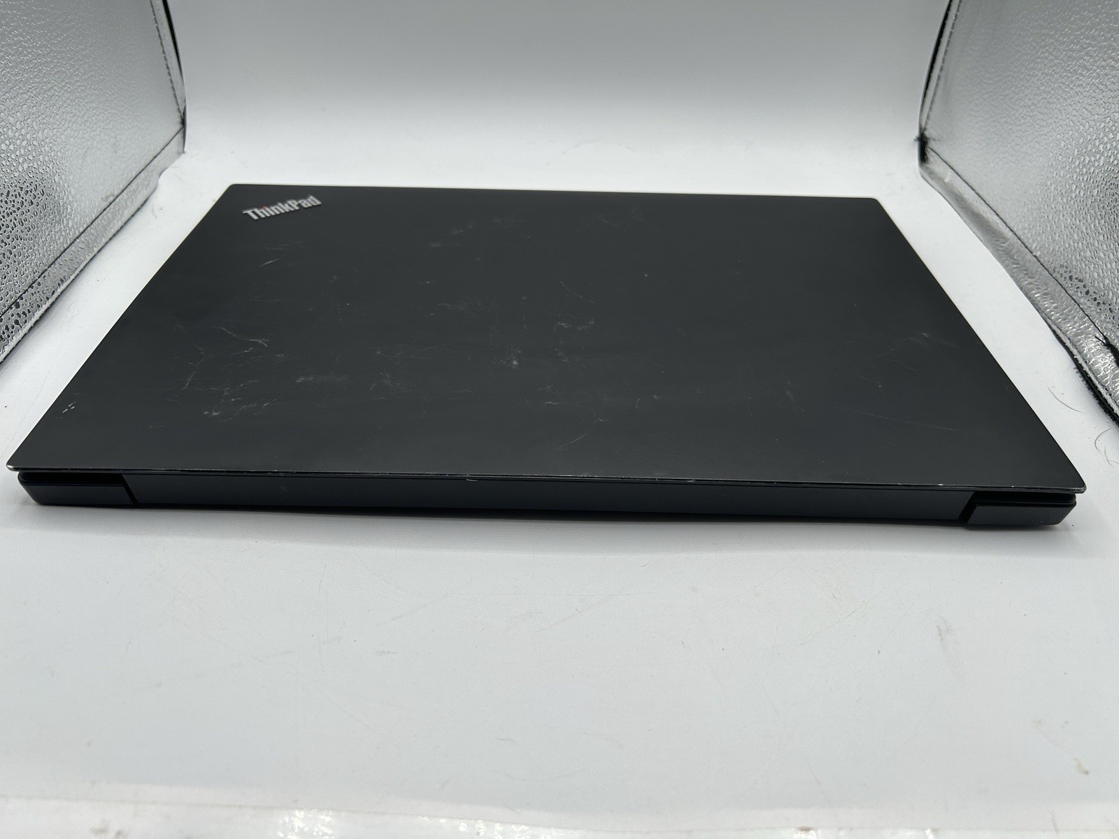 Lenovo E585 Thinkpad Ryzen 5 2500u 2.0GHz, 16GB Ram, 256GB SSD, Windows 10