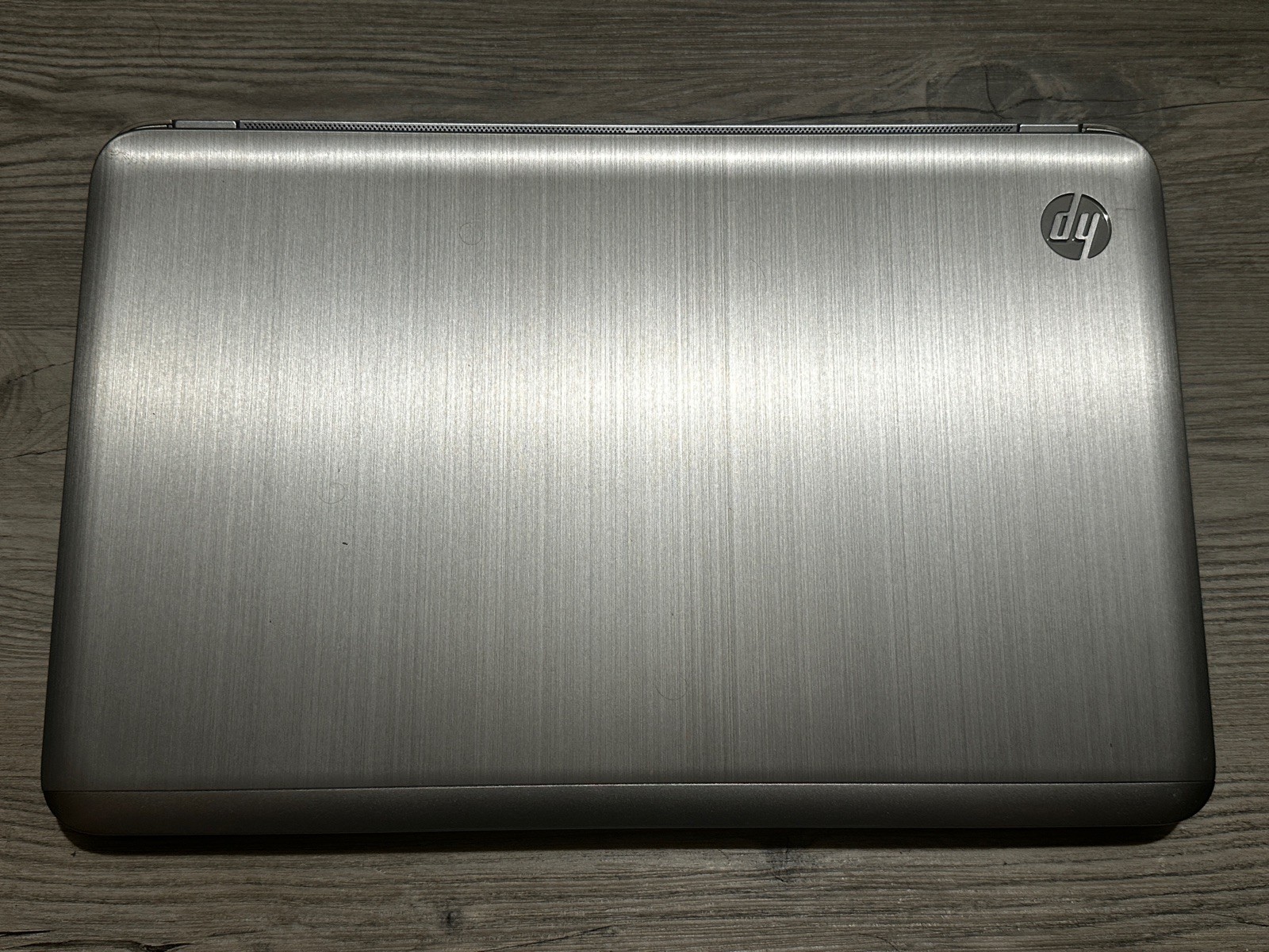 HP PAVILION DV7 AMD A6-3400M APU RADEON HD GRAPHICS 1.40GHz WIN7 8GB RAM 680GBHD