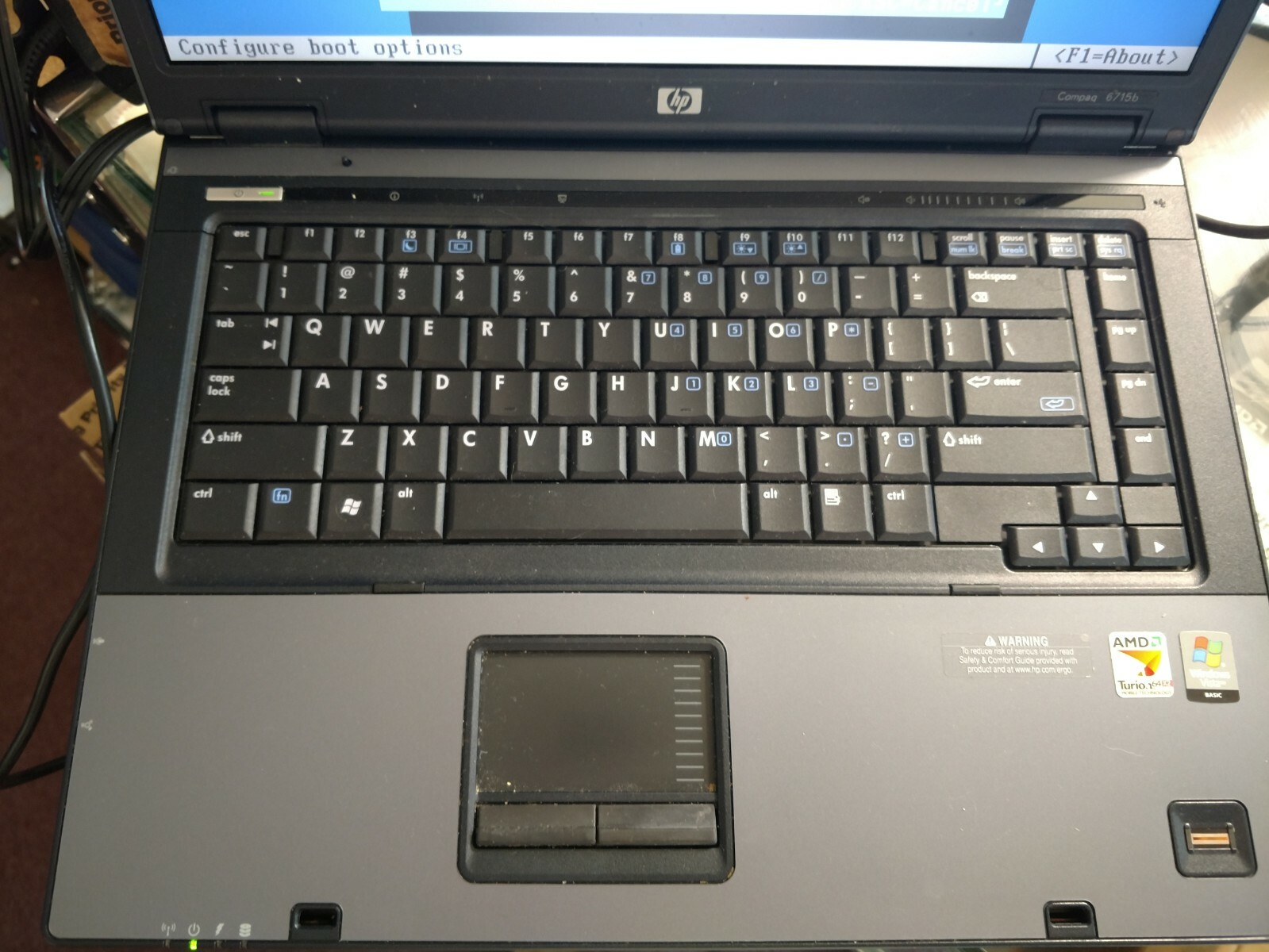 HP Compaq 6715b AMD Turion 1.6GHz,1024Mb,Bluetooth+Wi-Fi(NO HDD,caddy,Opt.Dr,AC)