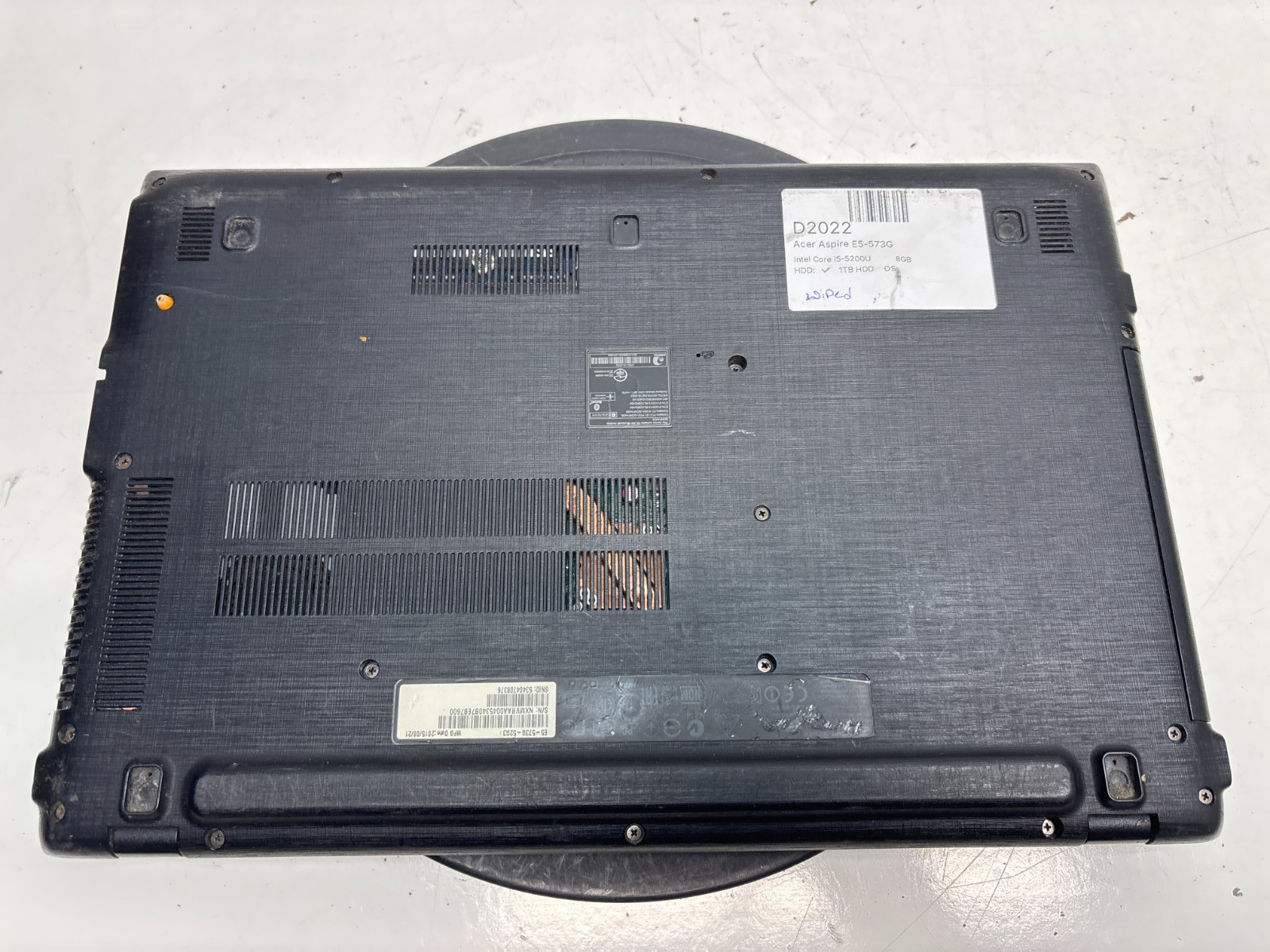 Acer Aspire E5-573G Intel Core i5-5200U 2.20GHz 8GB 1TB HDD