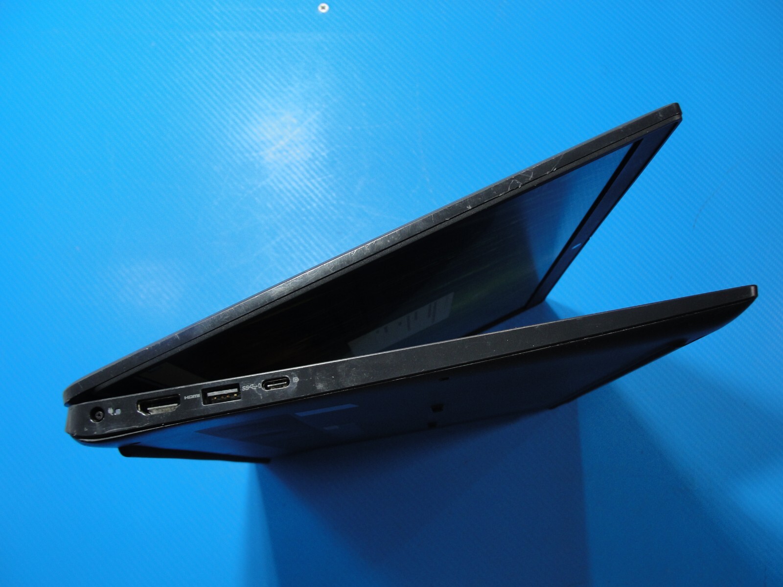 Dell Latitude 3520 15.6” FHD Intel Core i5-1135G7 2.4GHz 8GB 256GB SSD Charger