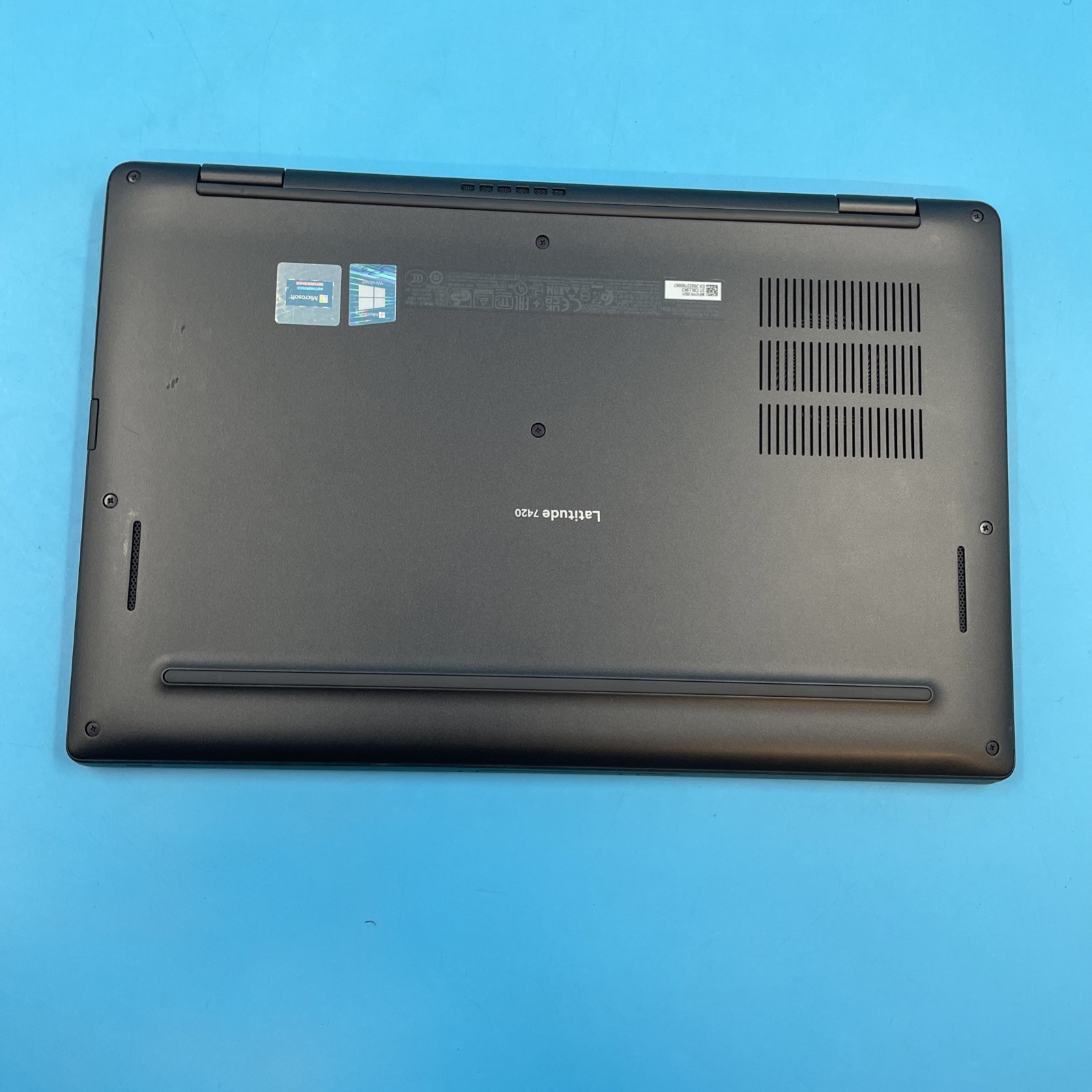 Dell Latitude 7420 | i5-1145G7 | 16GB RAM | NO DRIVE | NO OS | 56% BATTERY