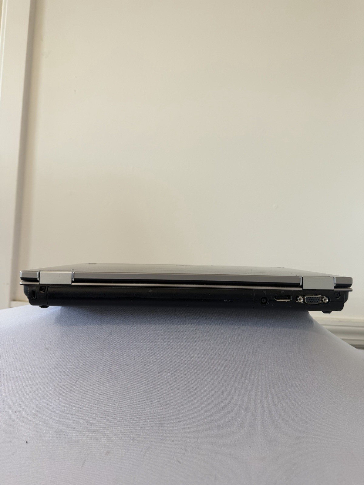 HP Elitebook 8440P Laptop – Good Screen – Intel i5-M520 – RAM 3 GB – Read Des
