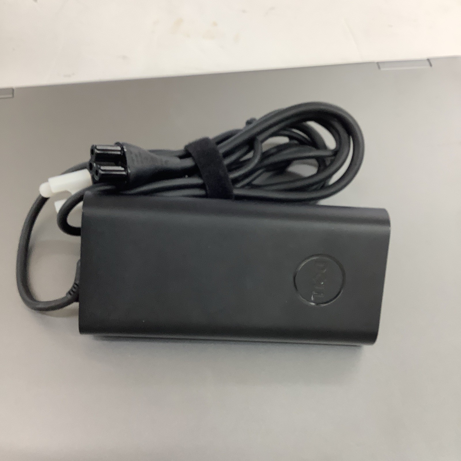 Dell Precision 7680 16″ Laptop (115686)