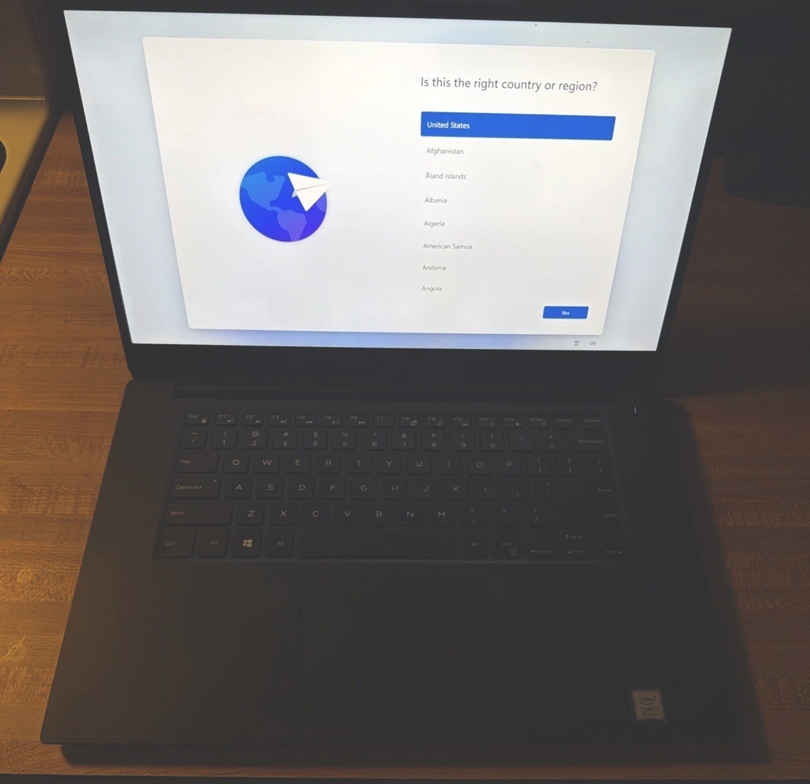 Dell Precision 5540 15.6″ i7-9850H 32GB RAM 512GB SSD Laptop Win11
