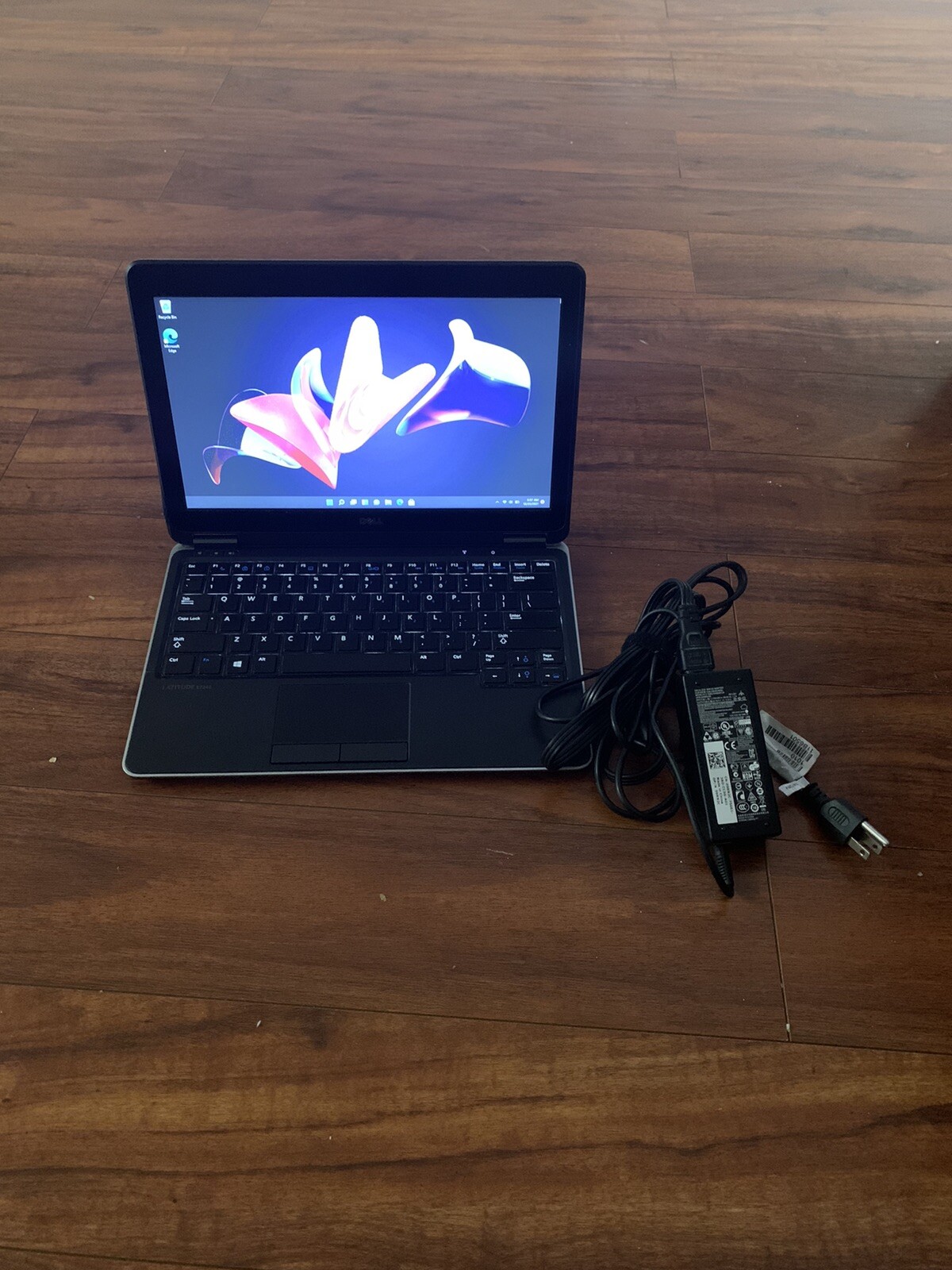 Laptop Dell Latitude E7240 check Description