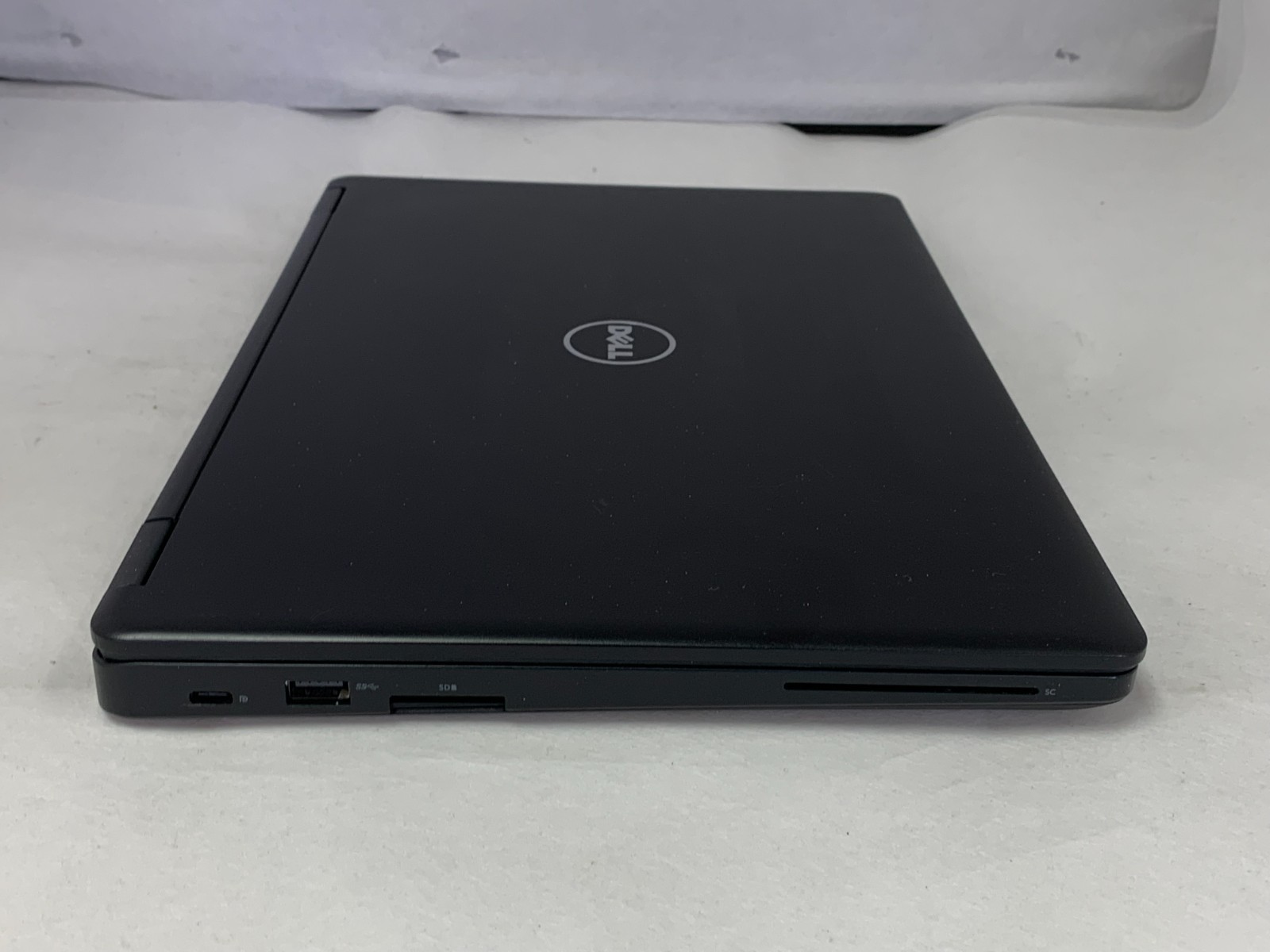 Dell Latitude 5480 14″ FHD i5-6440HQ 2.6GHz 4GB RAM No SSD/OS