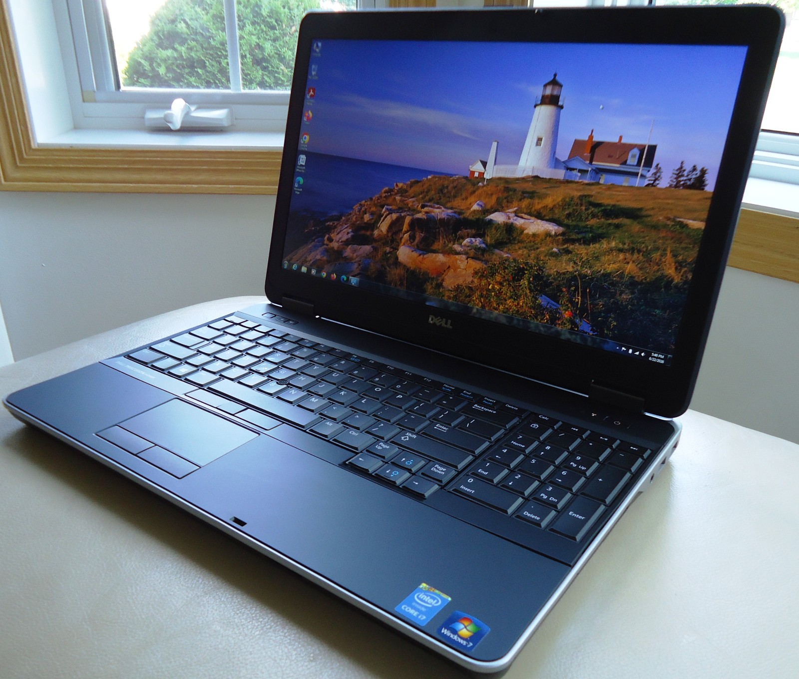 Dell Precision M2800 15.6″ Laptop Core i7 2.80GHz 500GB 8GB Windows 10 MS Office