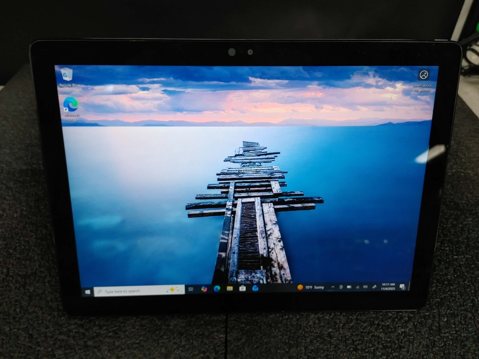 Dell GG42Y Latitude 7200 2 in 1 Laptop i7 8665U 1.9GHz 16GB 256GB FHDTouchscreen