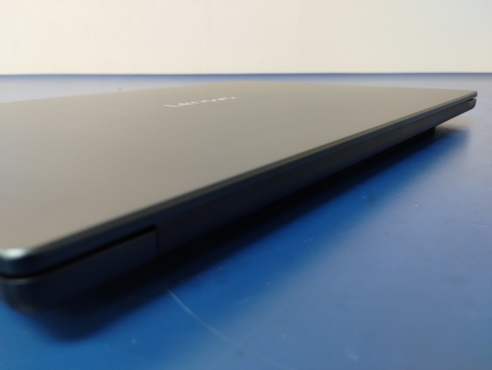 Lenovo IdeaPad Slim 5 16AKP10, AMD Ryzen AI 7 350, 2.00 GHz, 16 GB RAM 1 TB NVMe