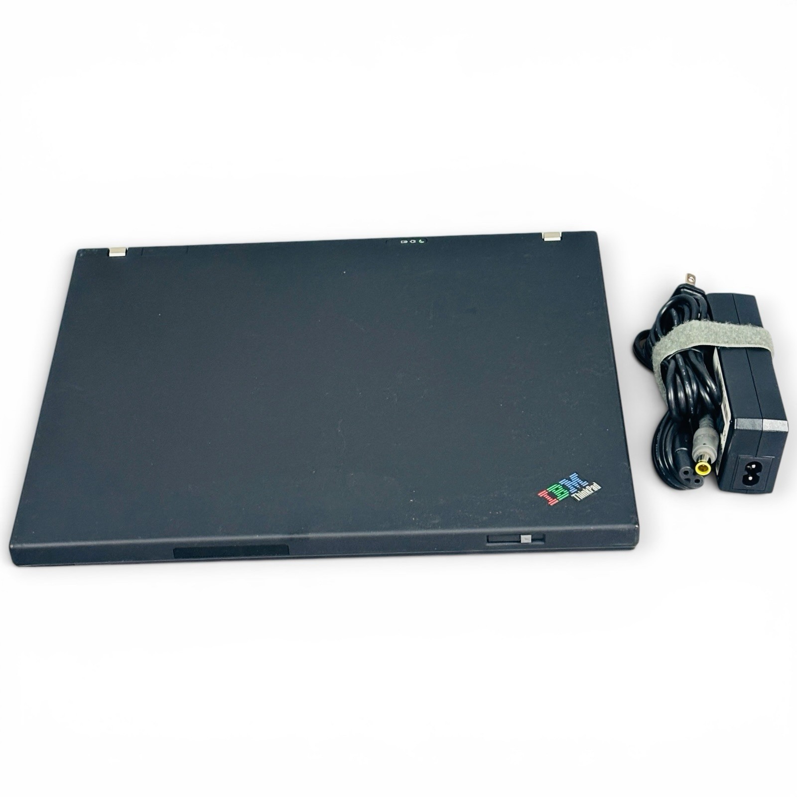 Lenovo ThinkPad T60 14.1″ Vintage Laptop Type 2007-4CU w/ Power Cable