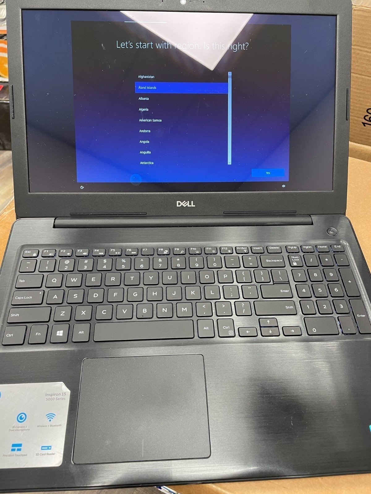 Dell Inspiron 5570-Intel i3-8130U, 12GB DDR4 Ram, 1TB HDD, Touch Screen, Win10