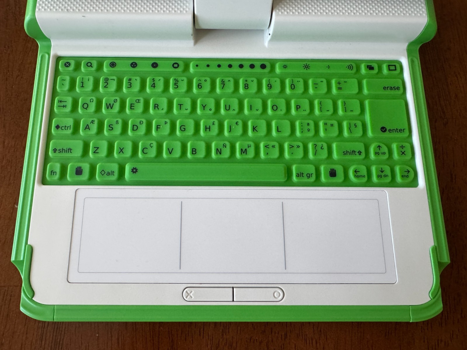 OLPC XO-1 Kids Laptop Computer – One Laptop Per Child (Green) – Tested