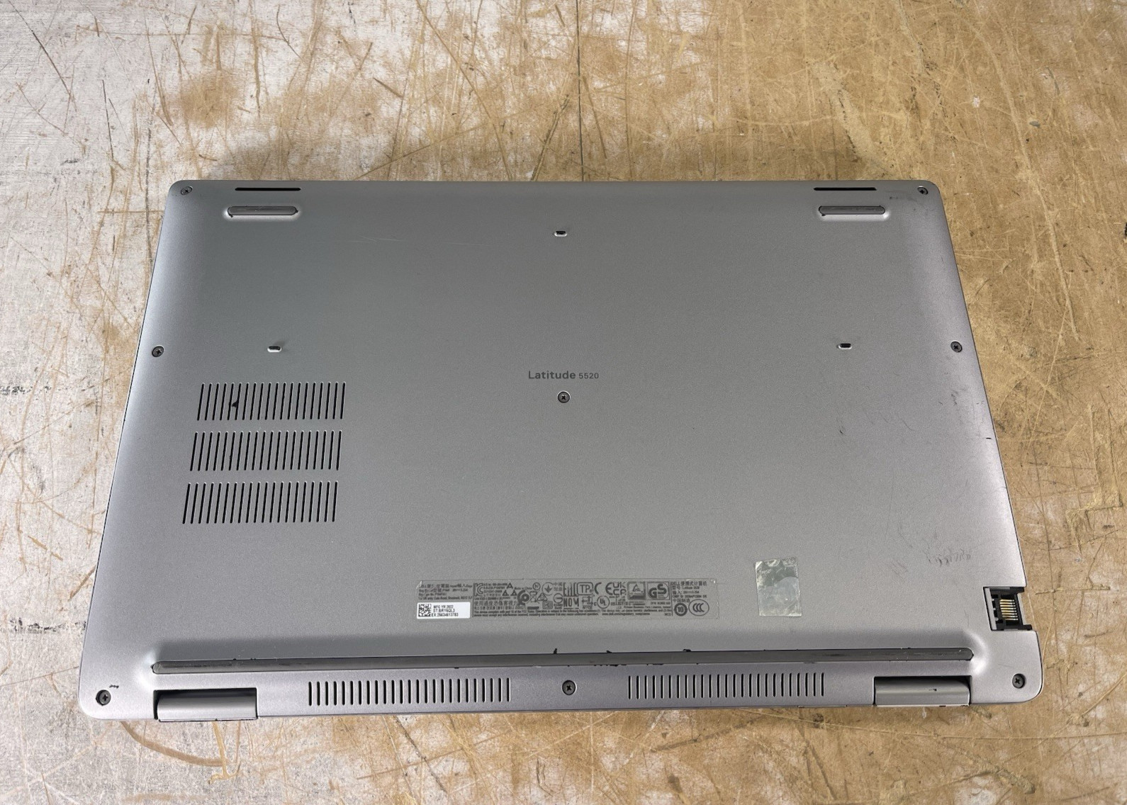 DELL LATITUDE 5520 i5-1145G7 @ 2.60GHz, 8GB RAM, NO HDD/OS – (FOR PARTS)