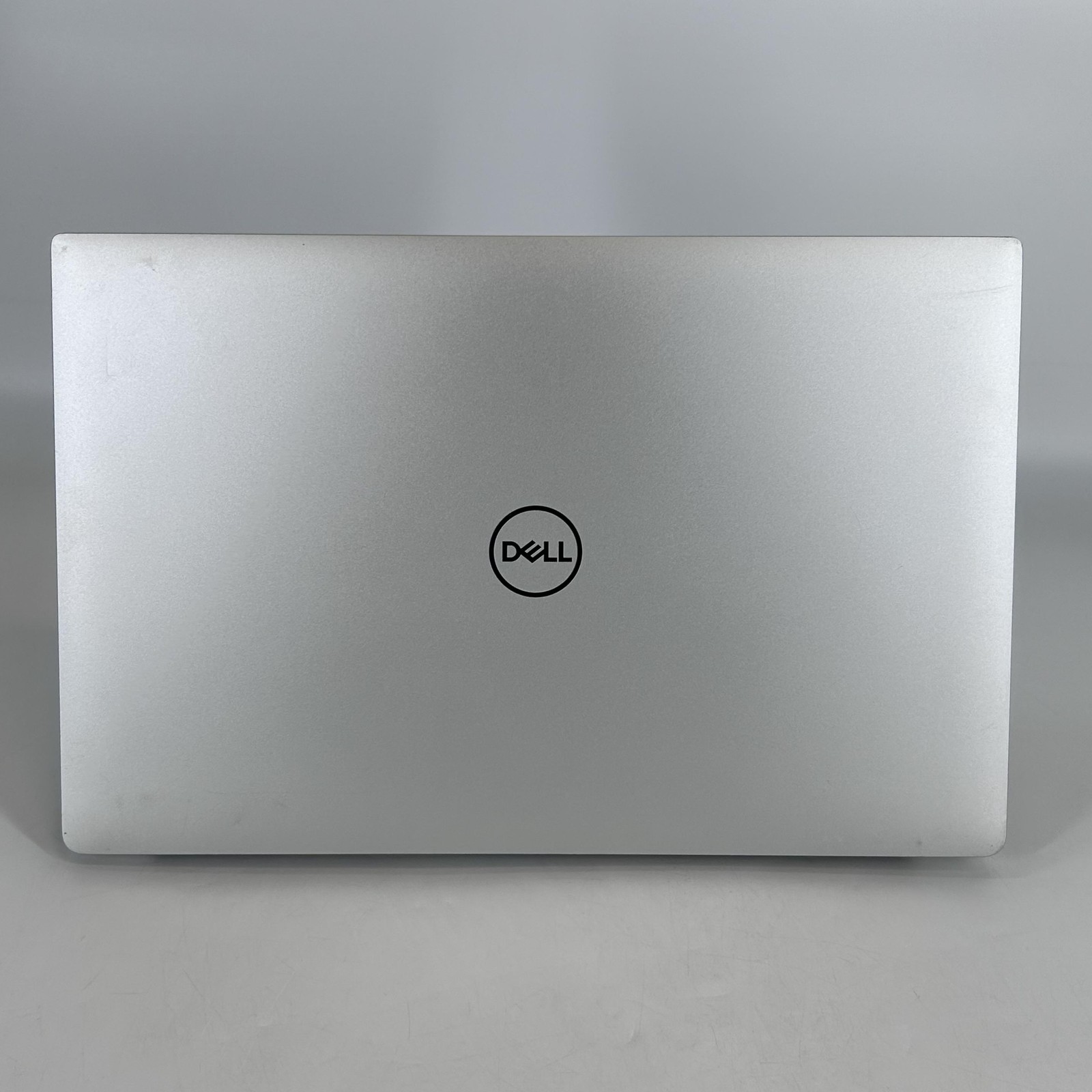 Dell XPS 15 7590 4K i7-9750H 2.60GHz 32GB 1TB SSD GTX 1650 HARD TO PRESS KEYS