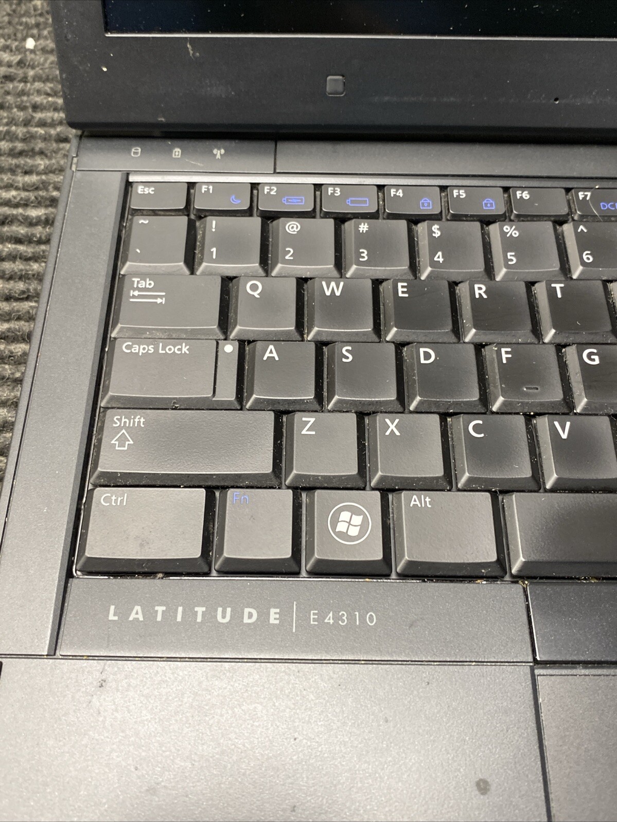 *PARTS* Dell Latitude E4310 Laptop Intel i5-540M 2.53GHz 4GB RAM No HDD/OS