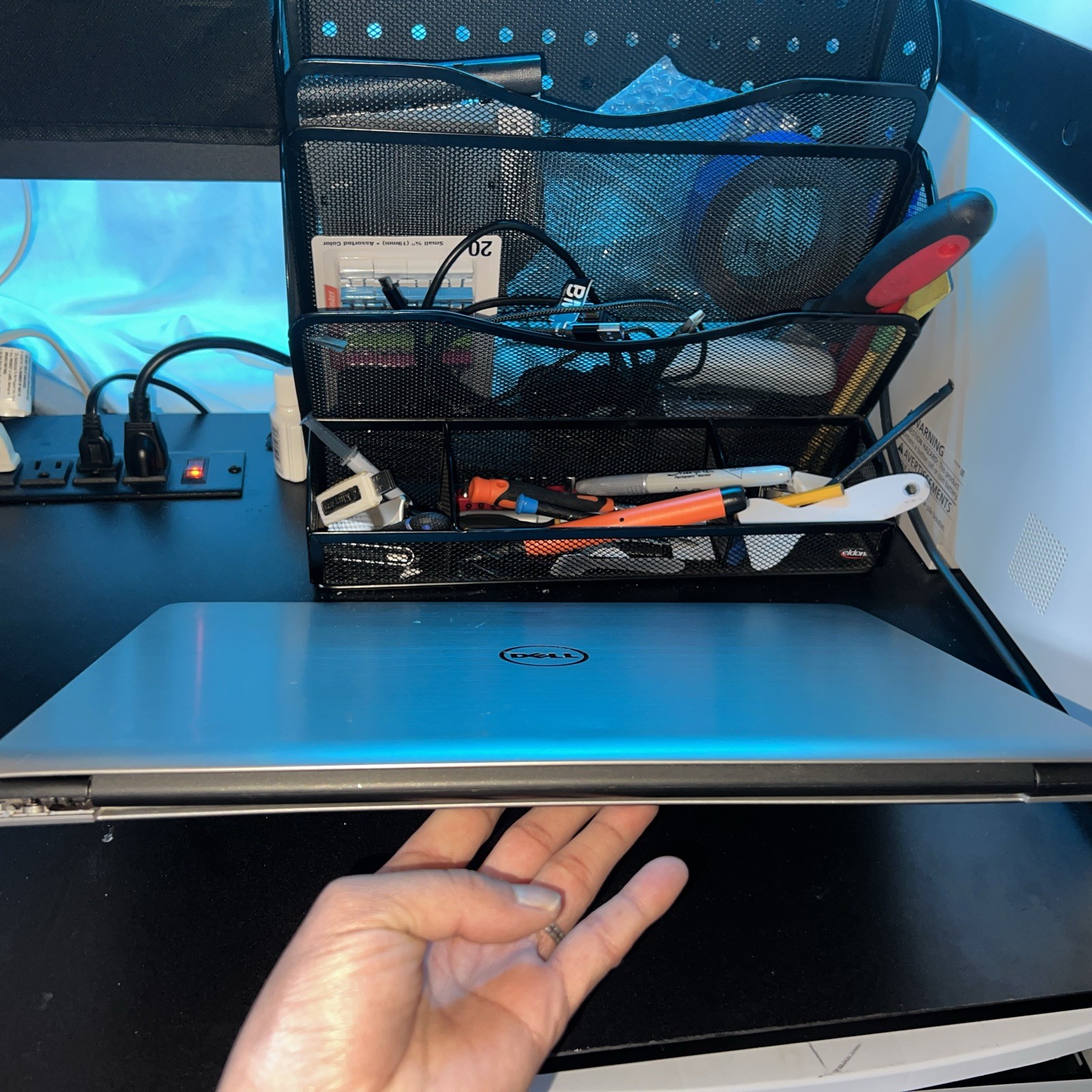 Dell P39F Intel I5 No HDD No HDD Cable Case Broken Parts Only