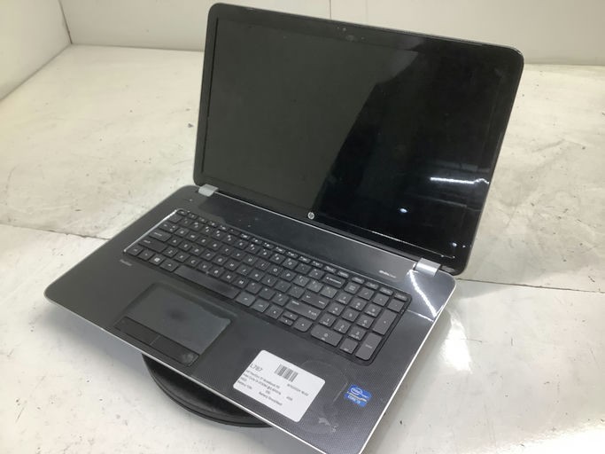 HP Pavilion 17-e117dx Intel Core i3-3130M 2.60GHz 4GB NO HDD No Batt