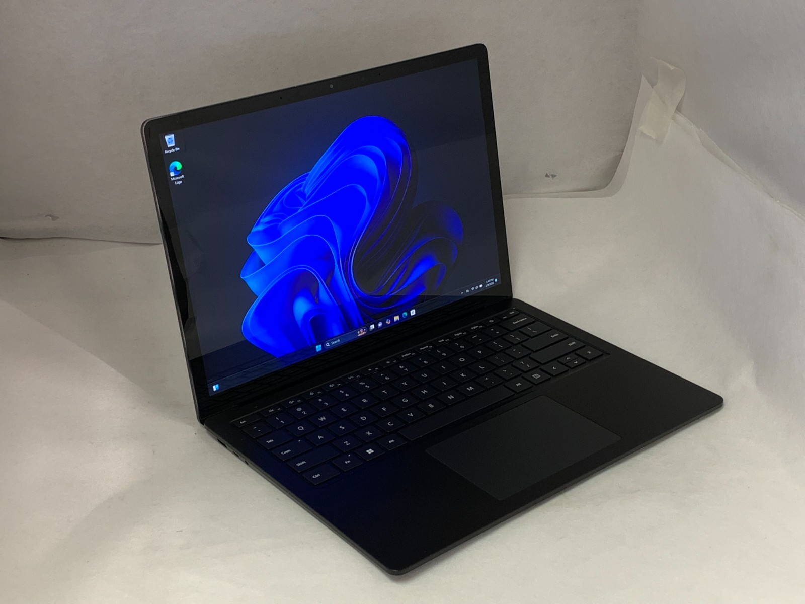 Microsoft Surface Laptop 4 i5-1145G7 2.6GHz 16GB 512GB NVMe W11P Mod. 1951