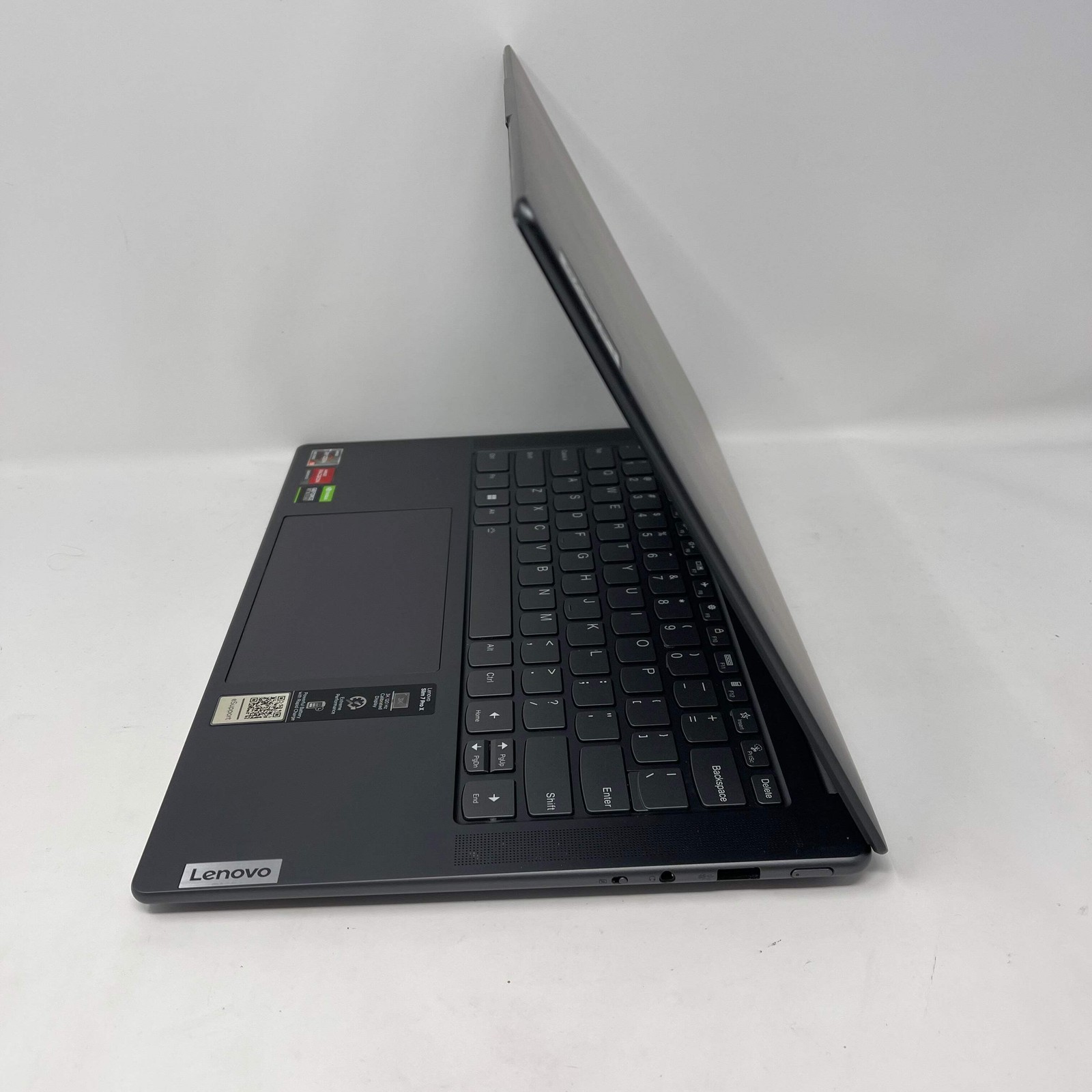 Lenovo Slim 7 ProX14.5″ Ryzen 9 6900HS 3.3GHz 32GB RAM 1TB SSD GeForce RTX 3050