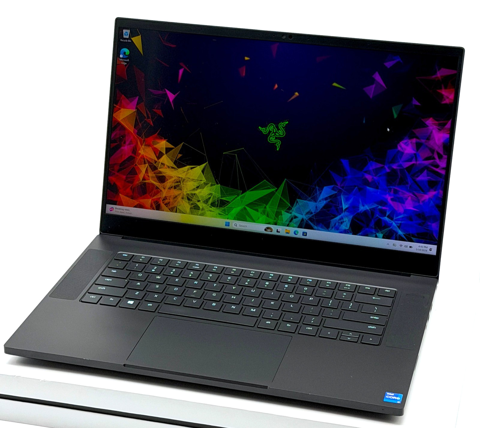 Razer Blade Black Gaming Laptop 240Hz 2K i7-11800H 2.30GHz 32GB RTX 3080 1TB!