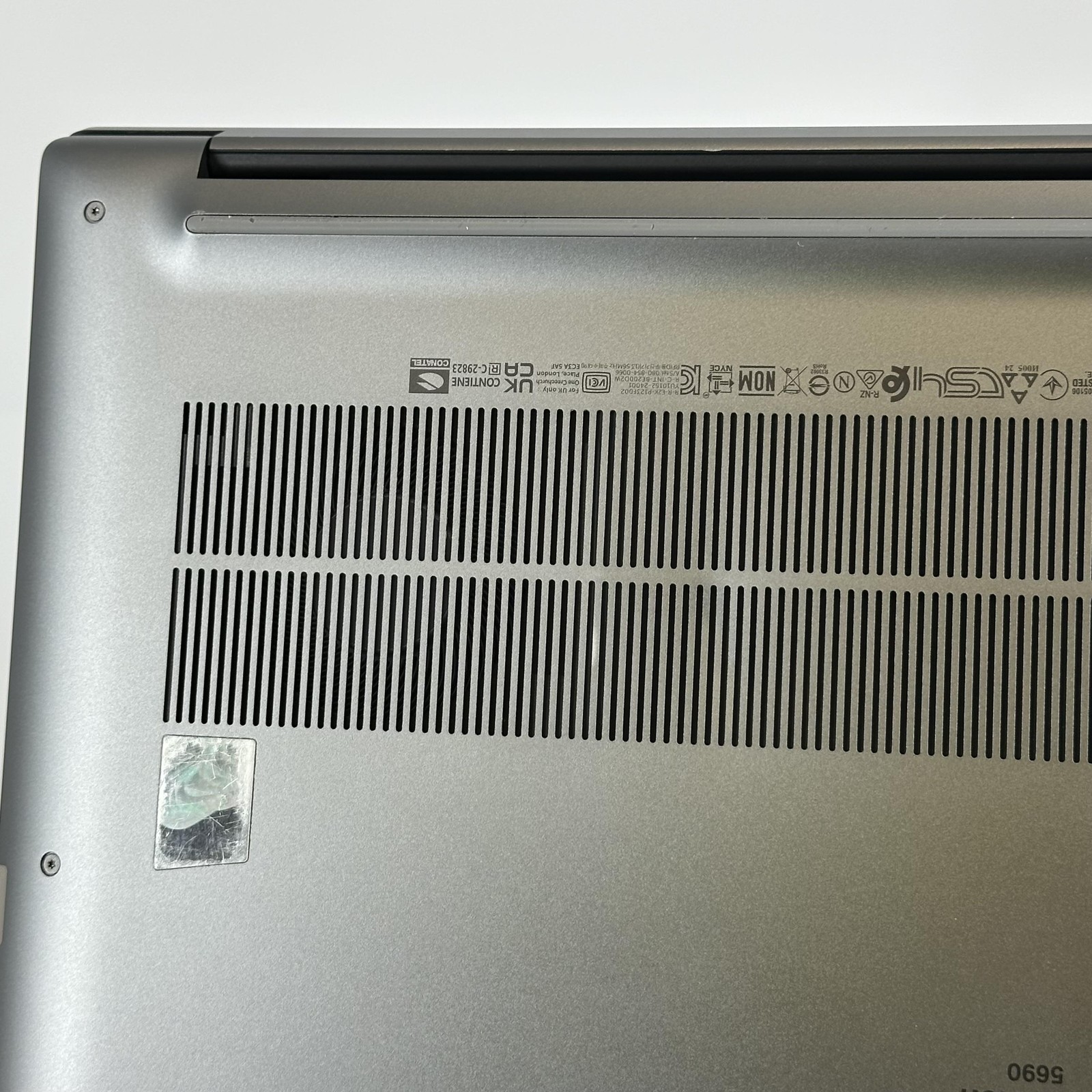 Dell Precision 5690 16 FHD+ 3.8GHz Ultra 7 165H 32GB 512GB SSD RTX 2000 Ada Good
