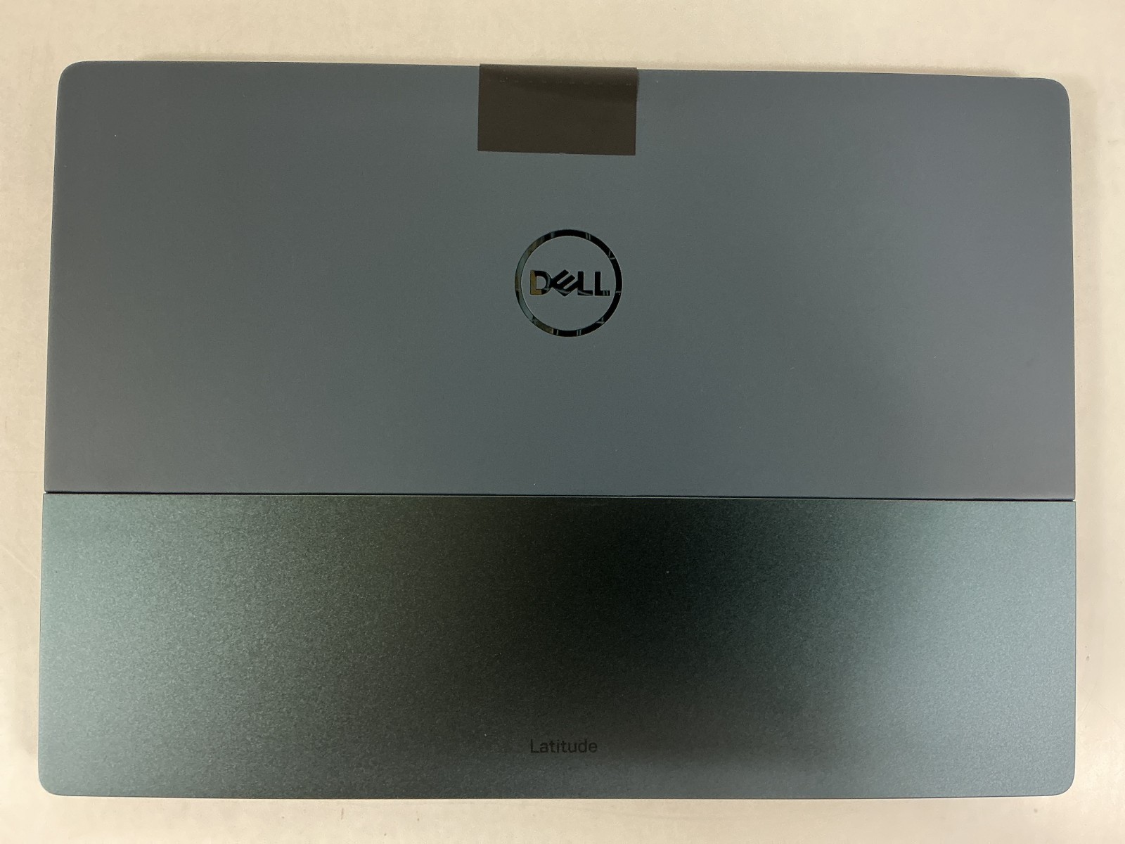 Dell Latitude 7350 Detachable 13″ 3K Touch Ultra 7 164U 32GB 512GB SSD – 241MG