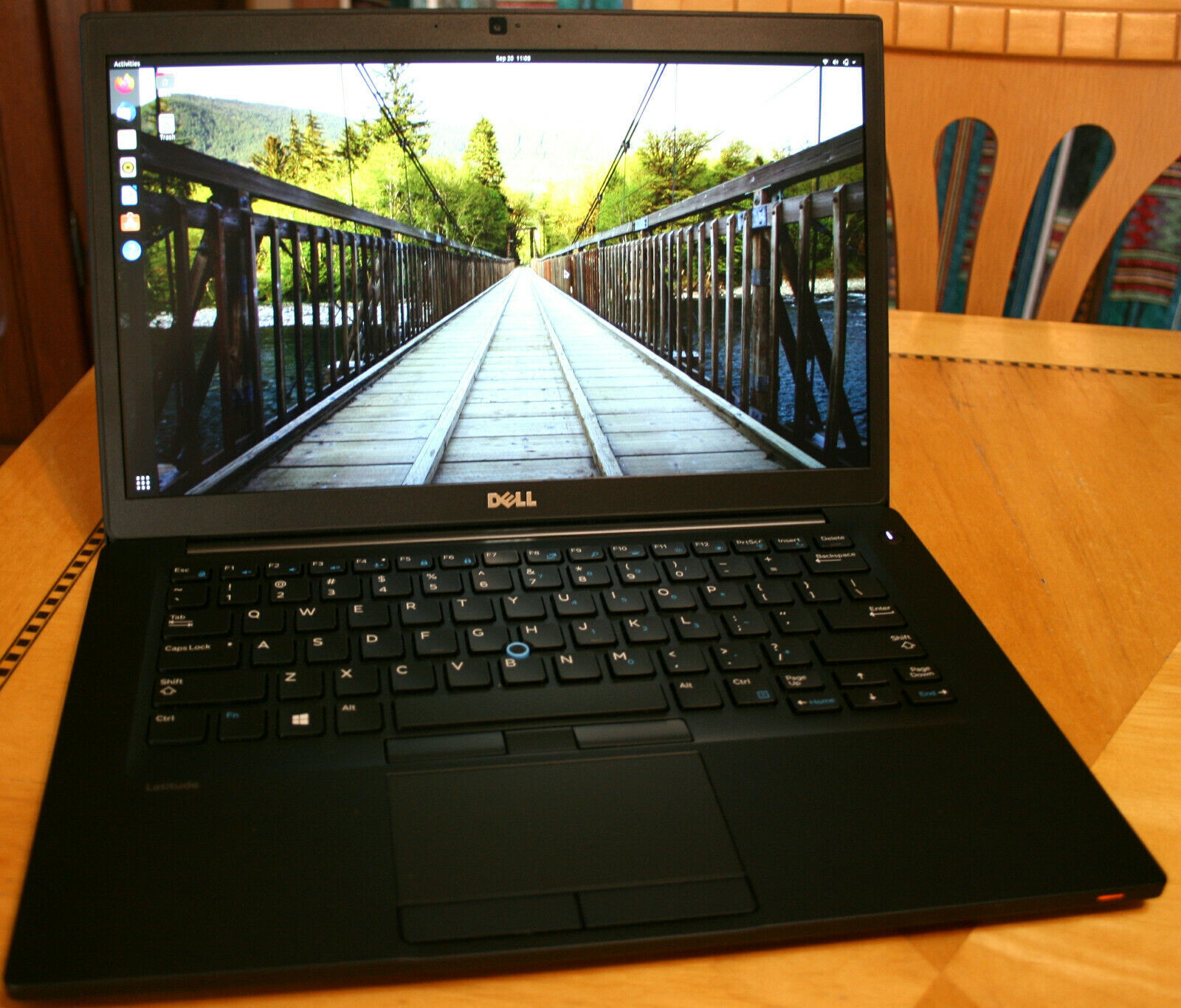 Dell 7490 Laptop Ubuntu Linux 8th Gen 16GB SUPER FAST 256GB SSD 5 Year Warranty