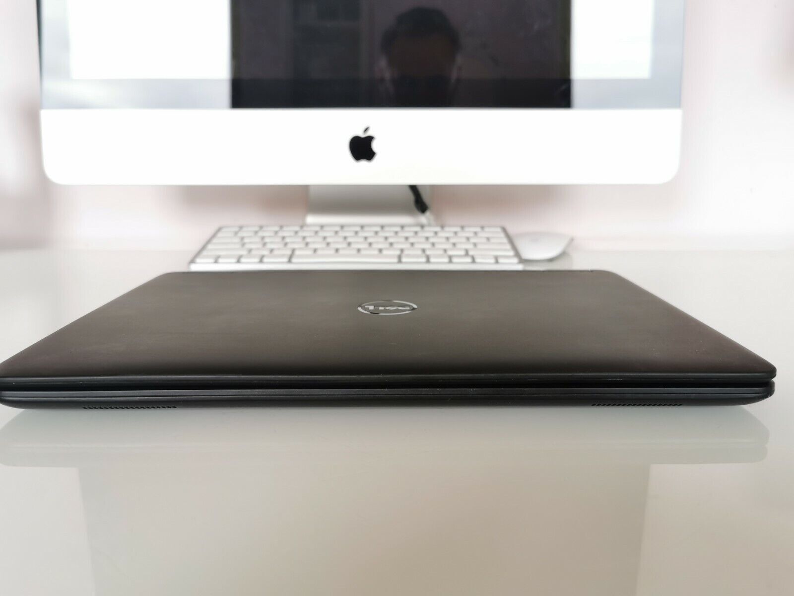 Black UltraBook Dell e7250 Intel i5-5300U 4GB/120GB SSD 1366×768 Win10 Pro