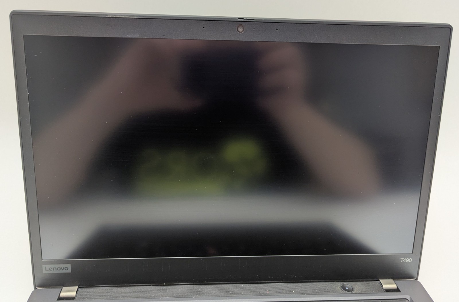 Incomplete Lenovo ThinkPad T490 14″ Laptop Intel Core i7-8565U 1.80GHz 8GB RAM