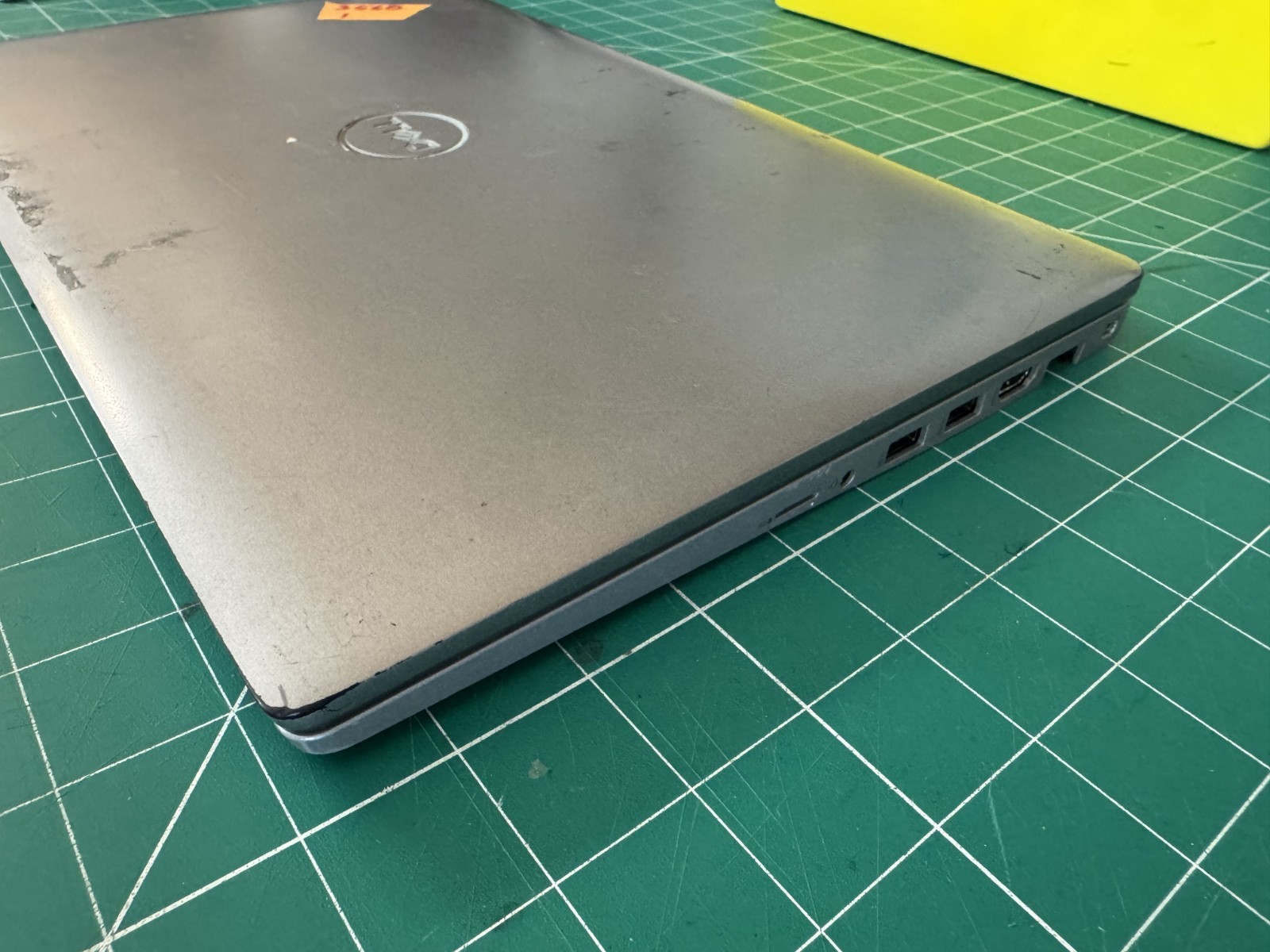 DELL PRECISION 3560 INTEL i7 1165G7 2.8GHZ NO RAM (NO SSD,AC,OS) BIOS LOCKED