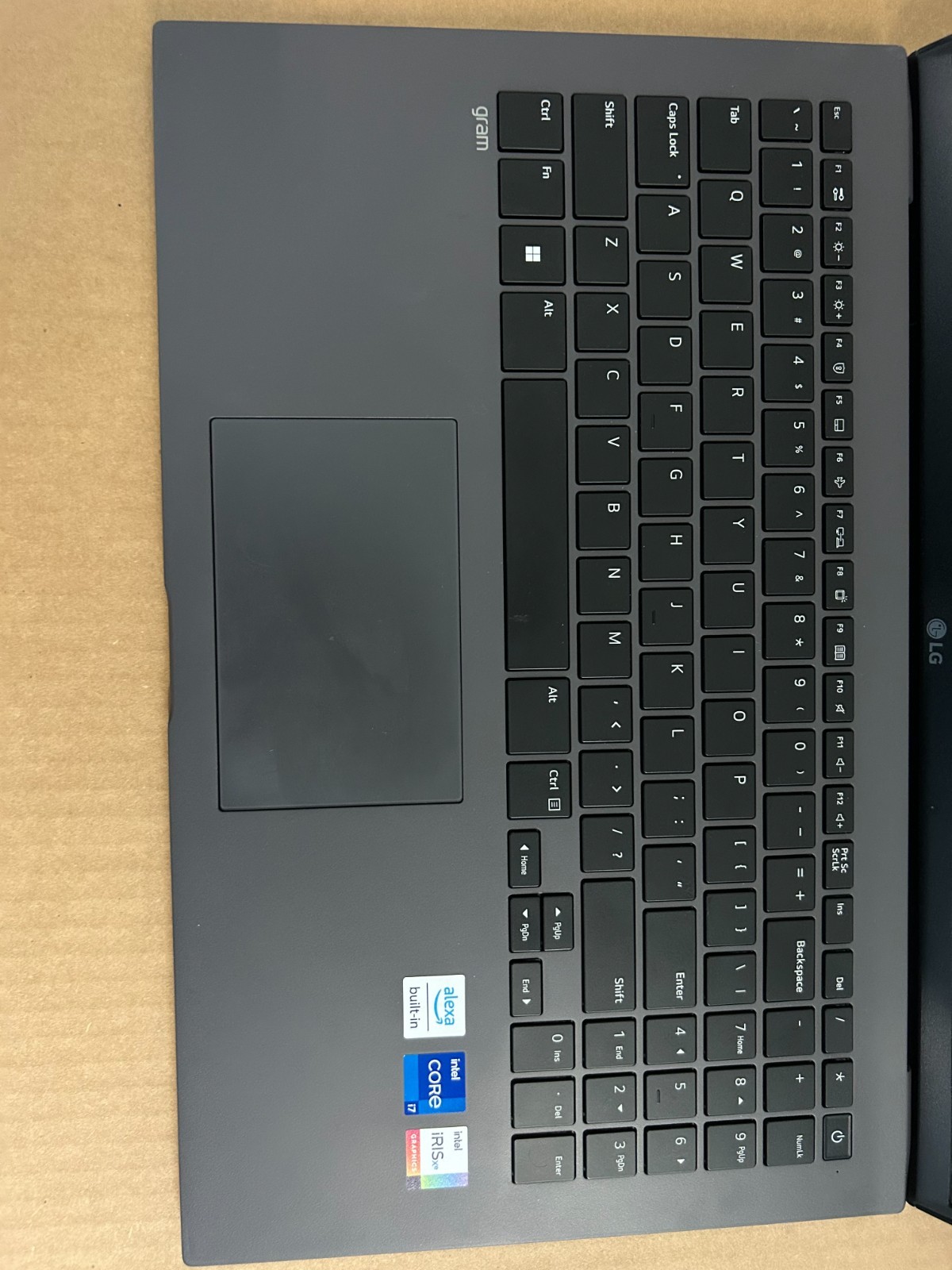 LG Gram 15 15Z90Q-P i7-1260P 16GB RAM 512GB SSD 15.6″ FHD Touch Laptop Win11