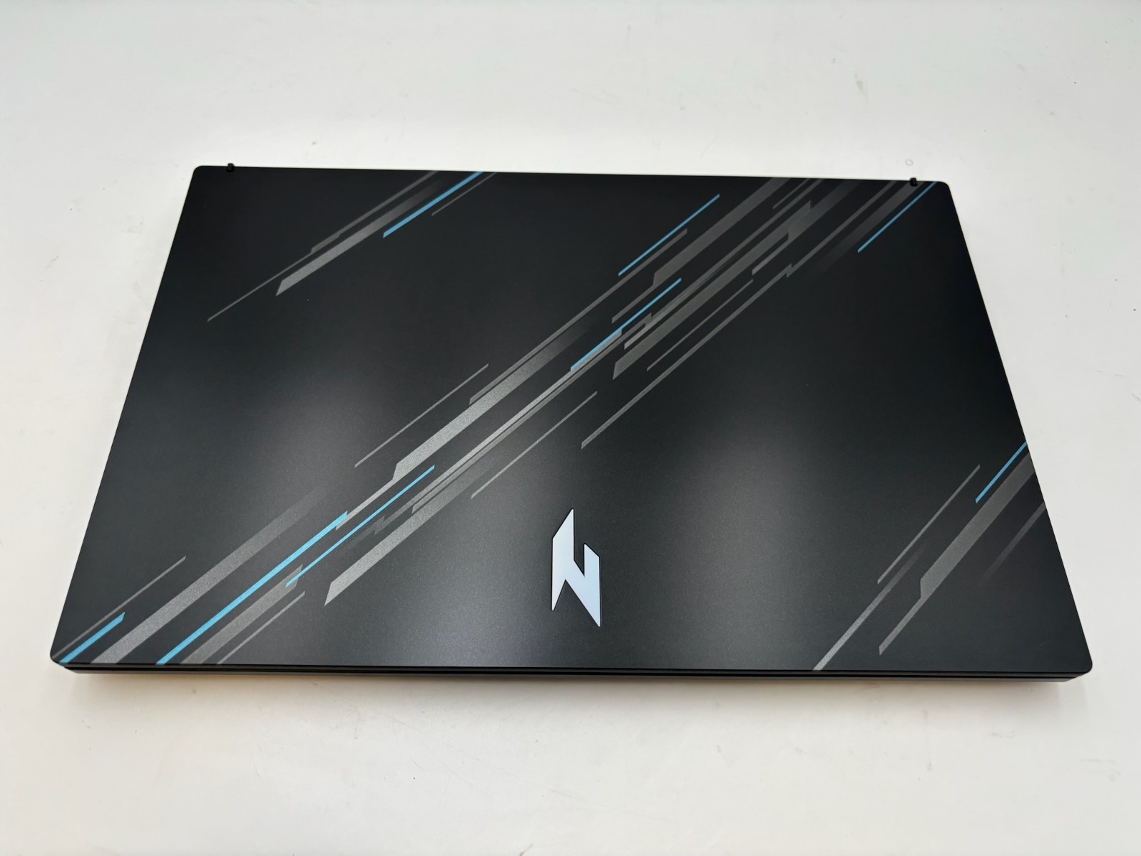 Acer Nitro V 15 ANV15-51 15.6″ 512 GB SSD 16 GB RAM i5-13420H RTX 3050